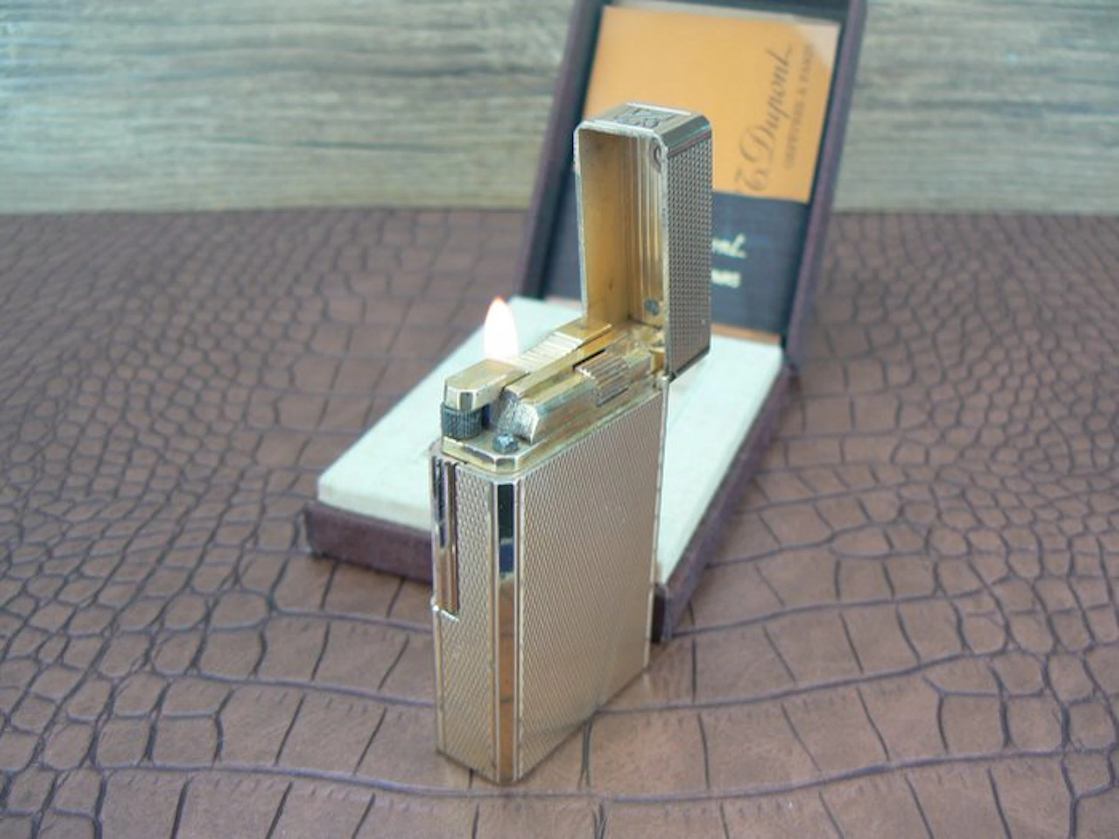 S.T. Dupont - Ligne 1 - Pocket lighter - Gold plated
