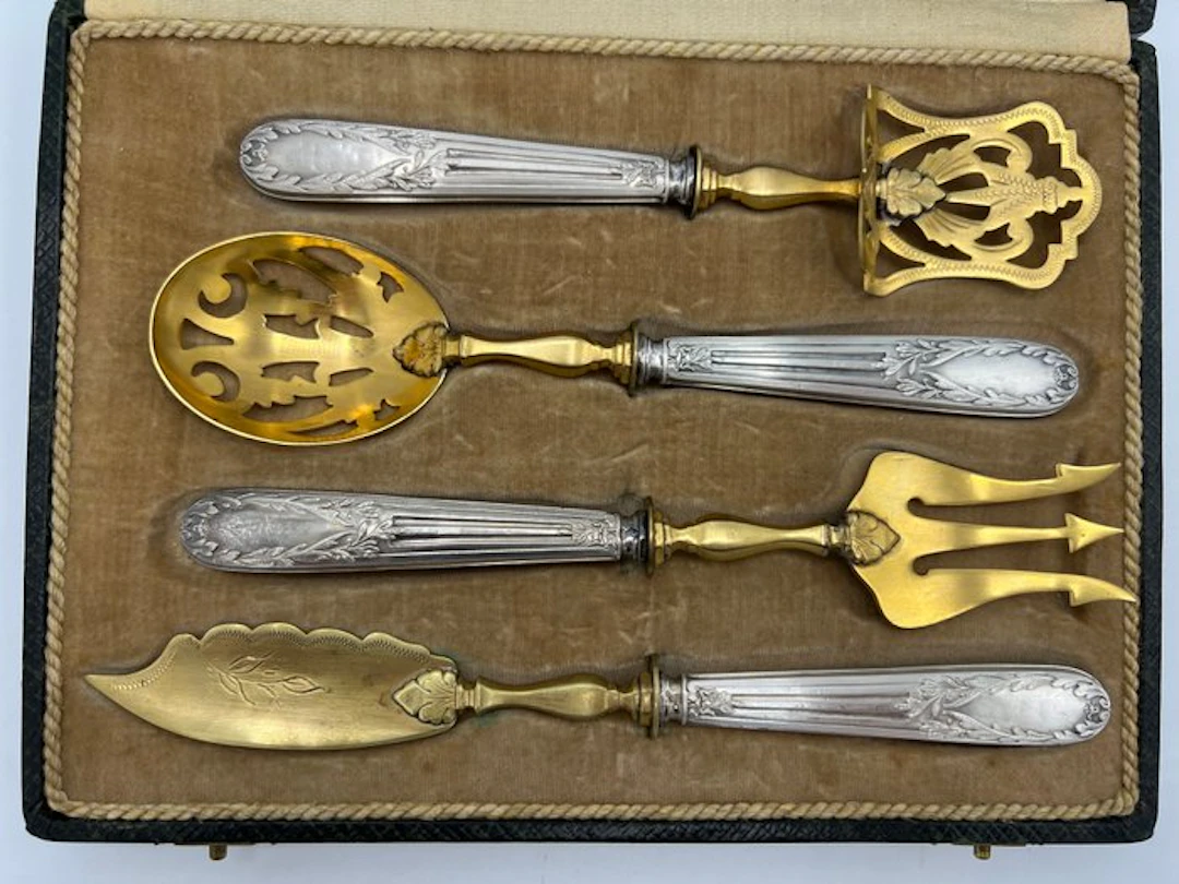 Cutlery set (4) - Four-piece dessert serving set - Silverplated - silver plated
