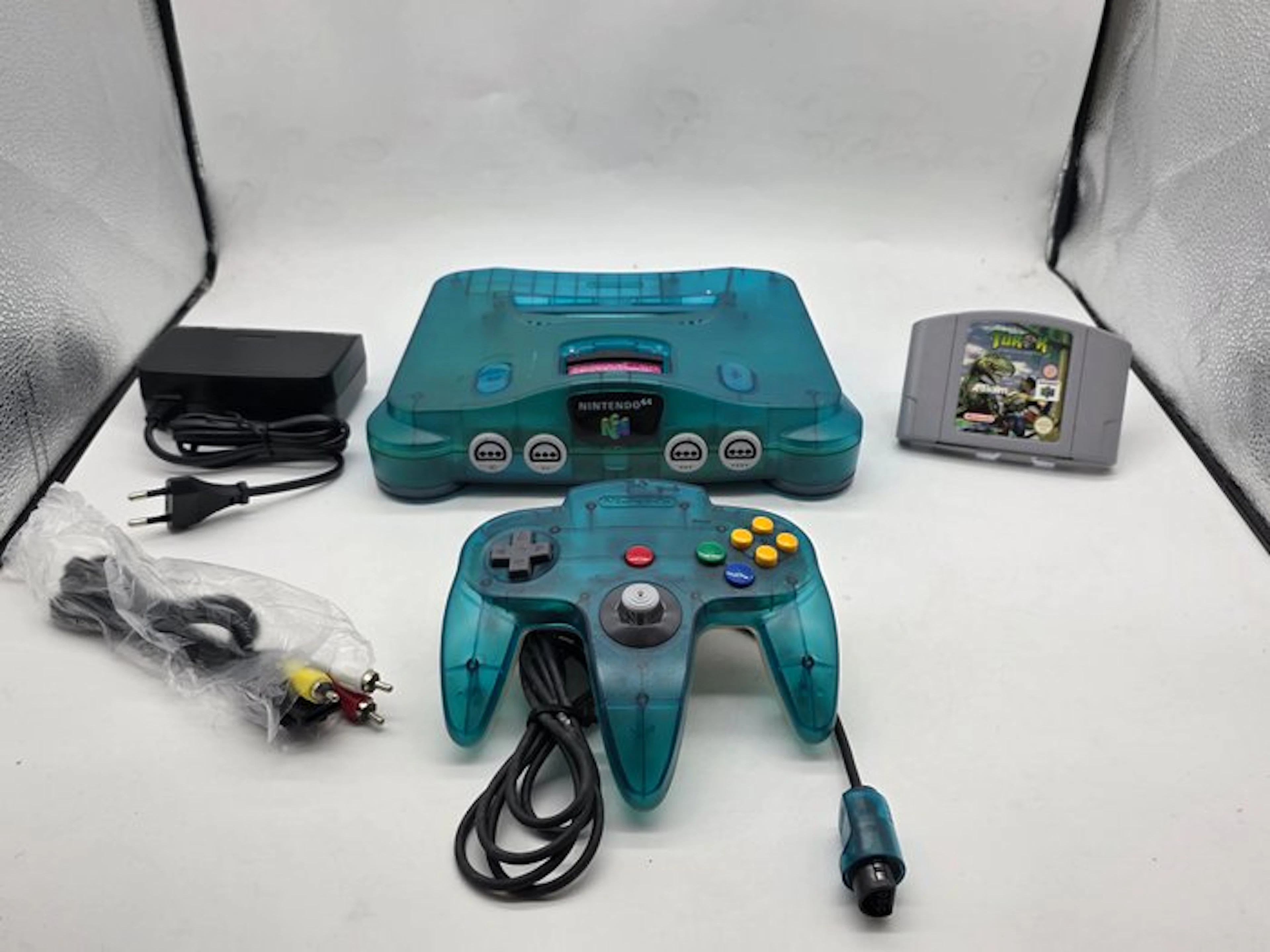 Nintendo - Nintendo 64 - N64 - Funtastic - Ice Blue...