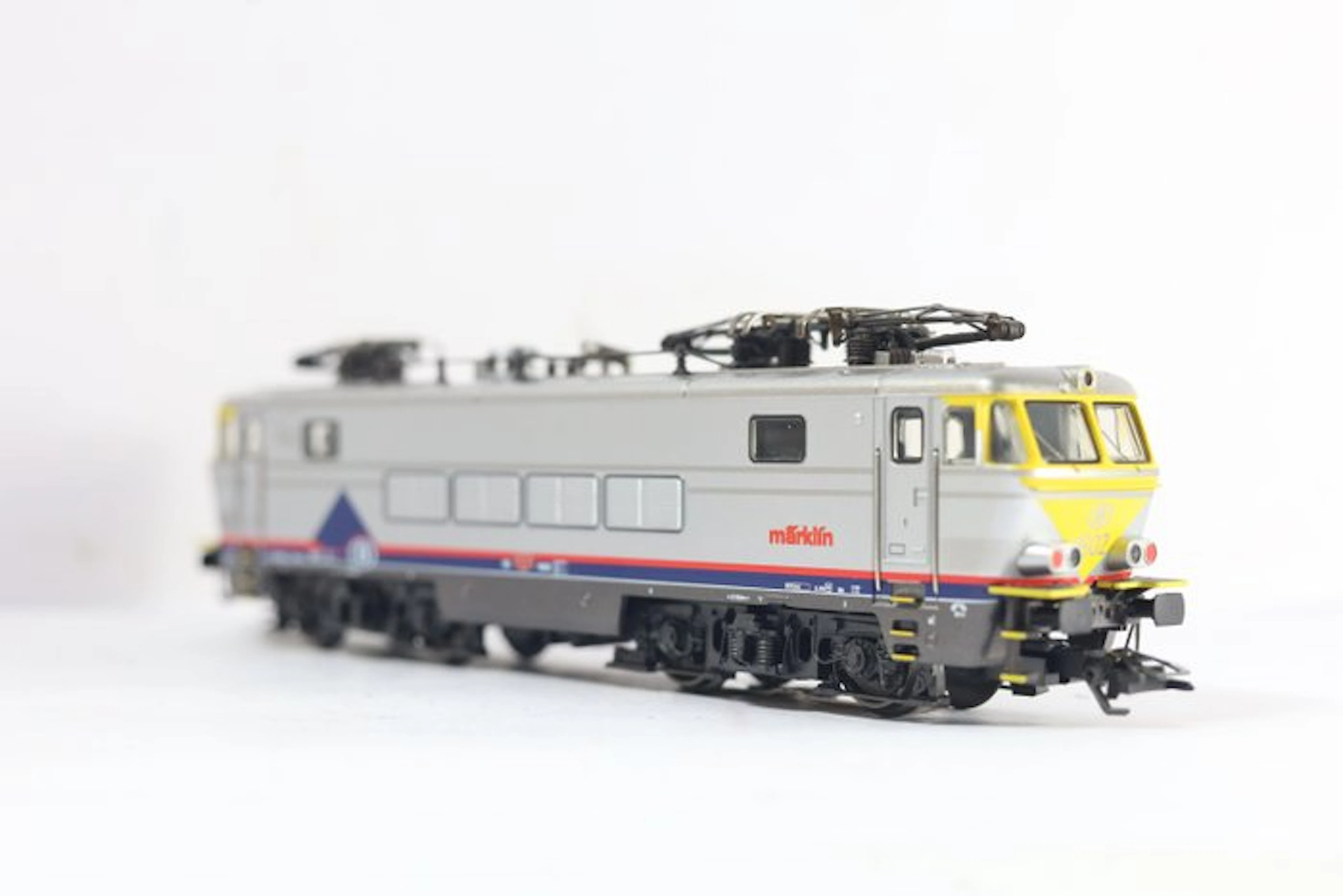 Märklin H0 - 33631 - Electric locomotive (1) - Type 16 - NMBS