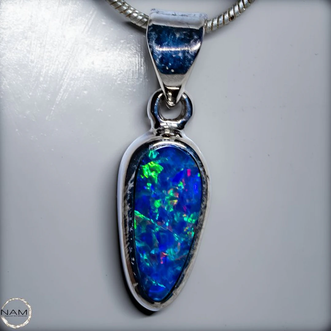 Natural boulder opal pendant from Australia – 925...