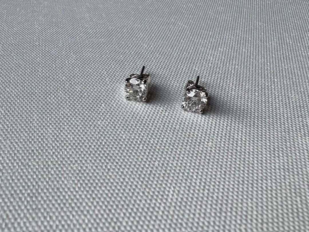 Stud earrings - 18 kt. White gold - 2.01ct. tw. - Diamond stud earrings