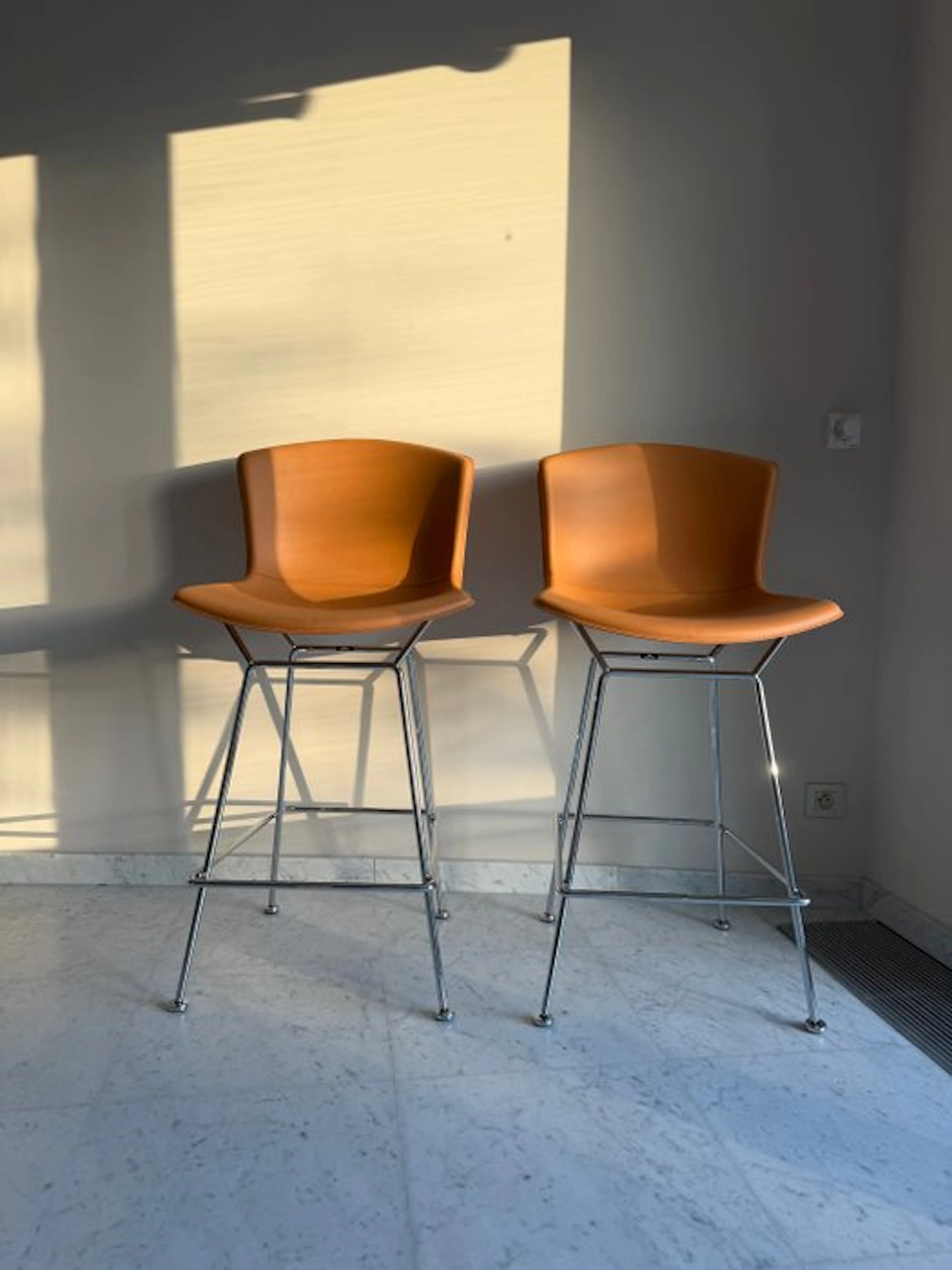 Knoll - Harry Bertoia - Stool (2) - chromed - 68 cm bar-height stool