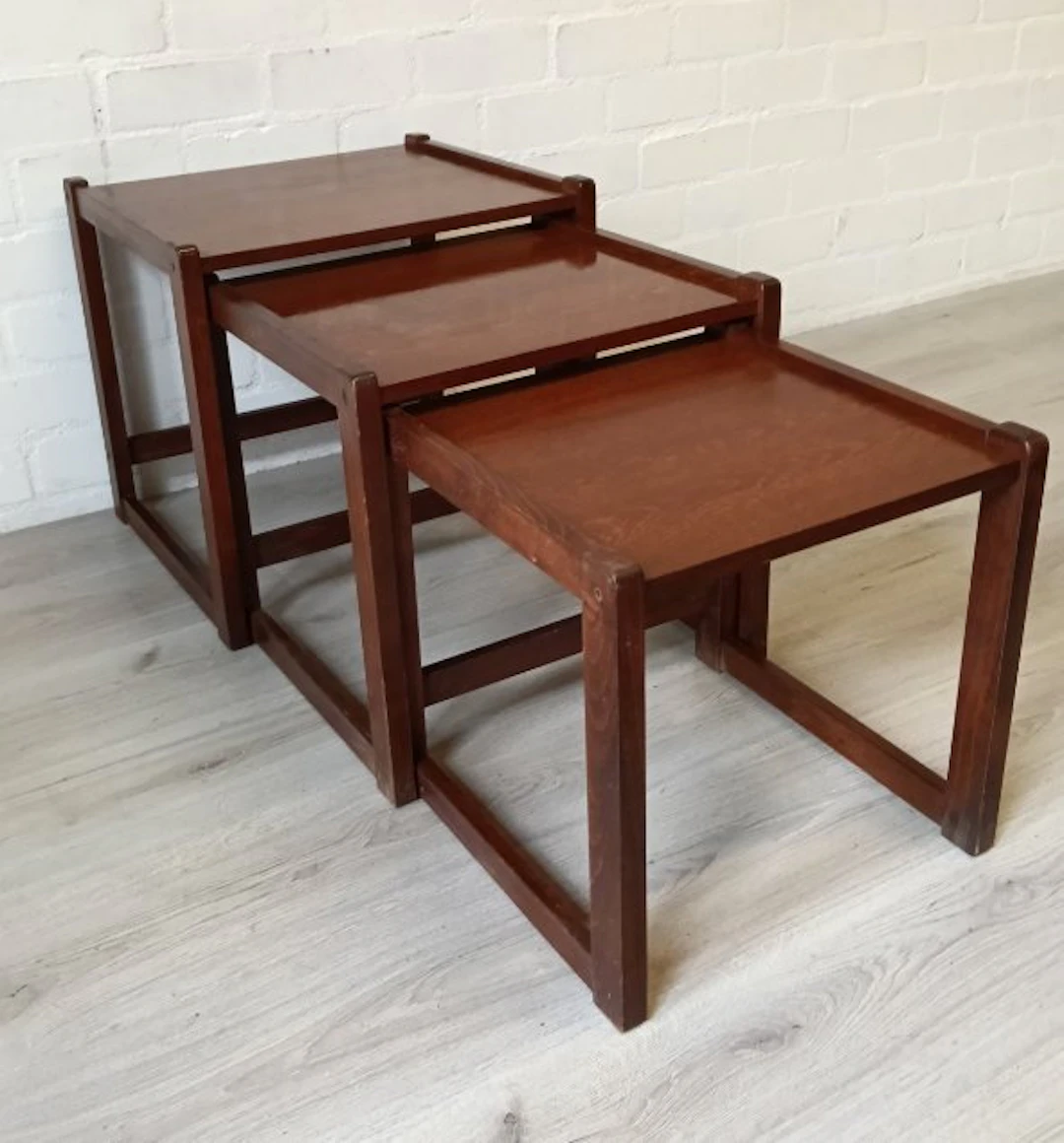 Nesting tables - Wood - Three side tables