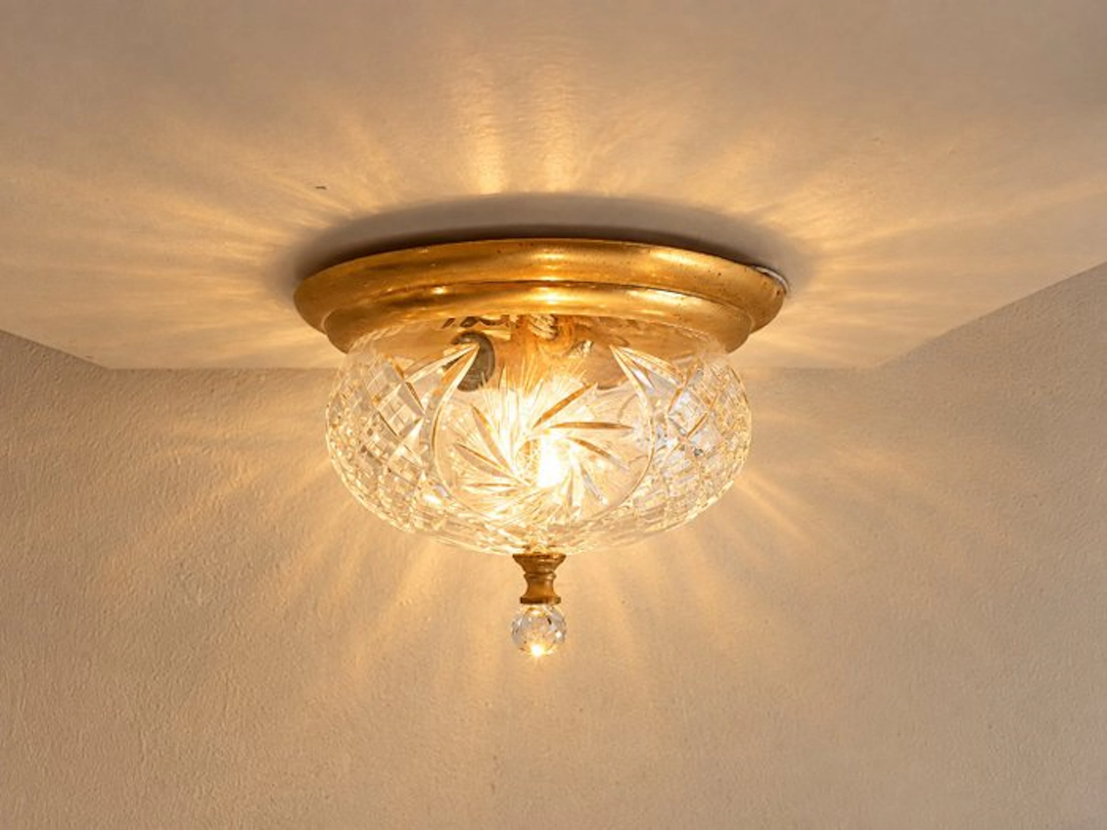 Ceiling lamp - Vintage ceiling light with carved crystal...