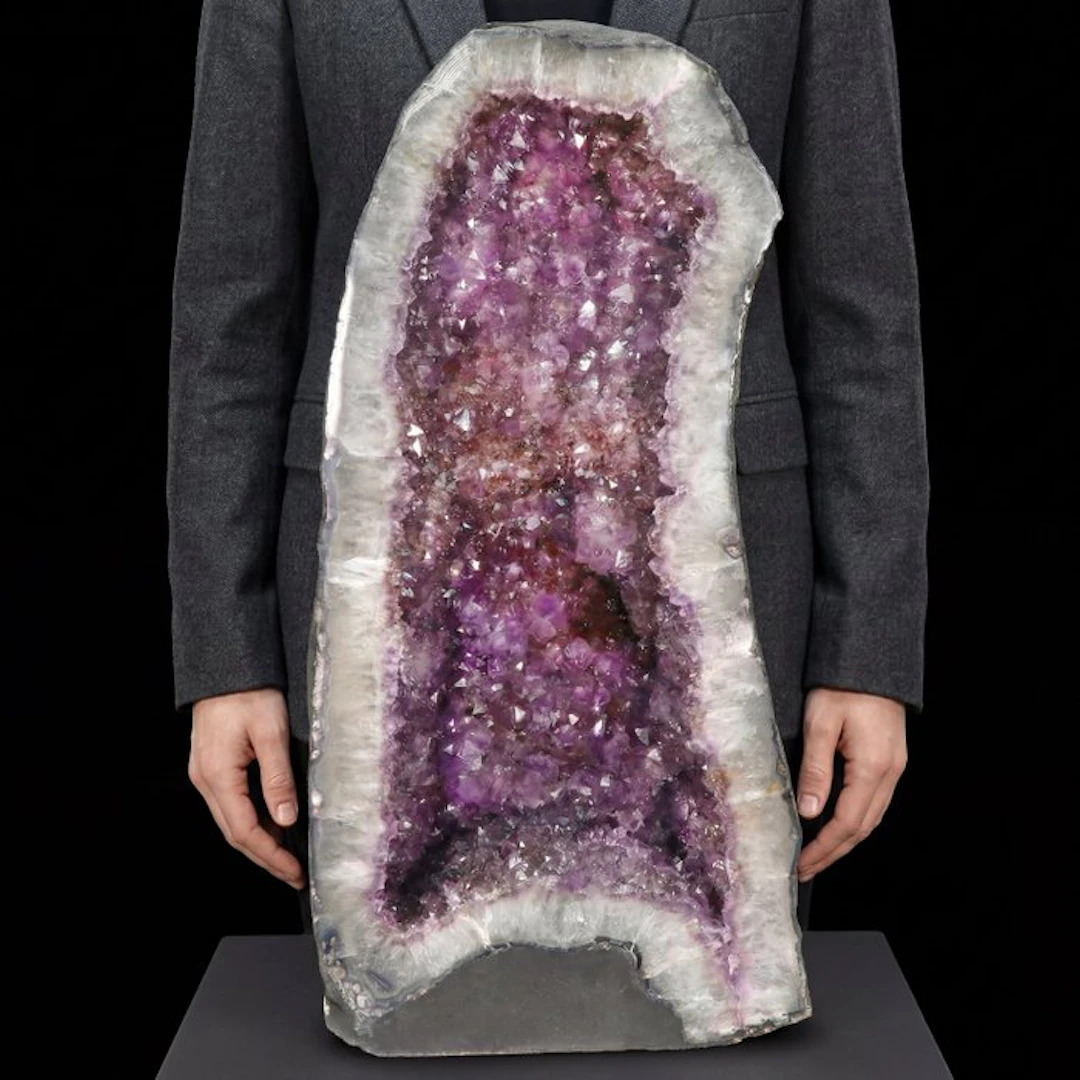 Amethyst - Geode - 61x29x25 cm- 46 kg