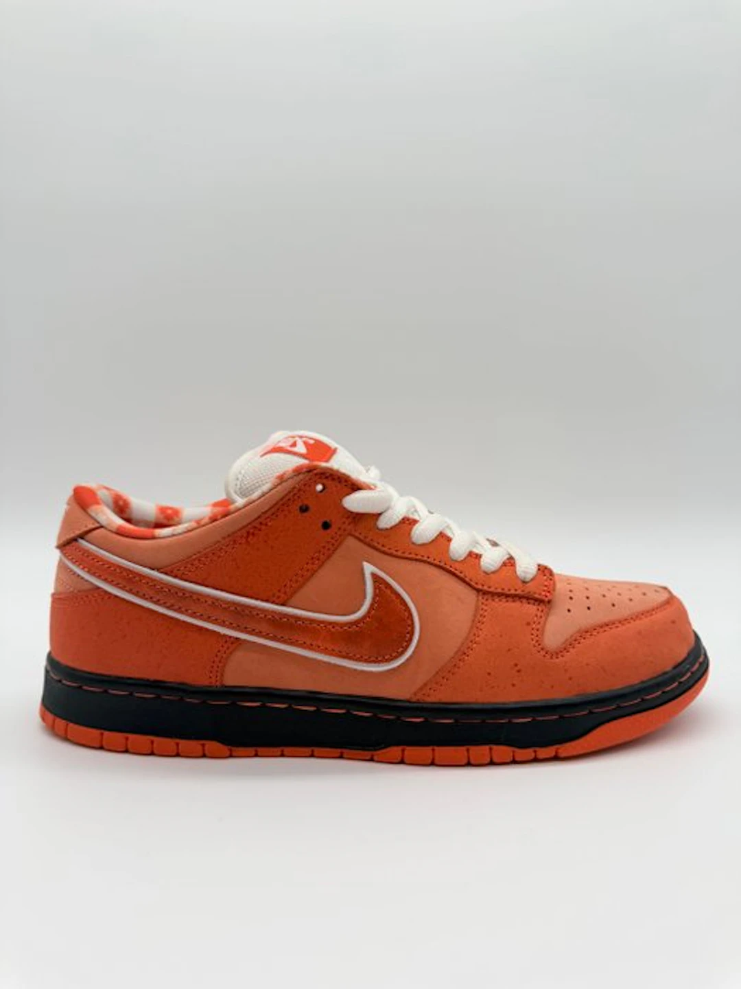 Nike - Nike SB Dunk Low Concepts Orange Lobster - Sneakers - Size: EU 41