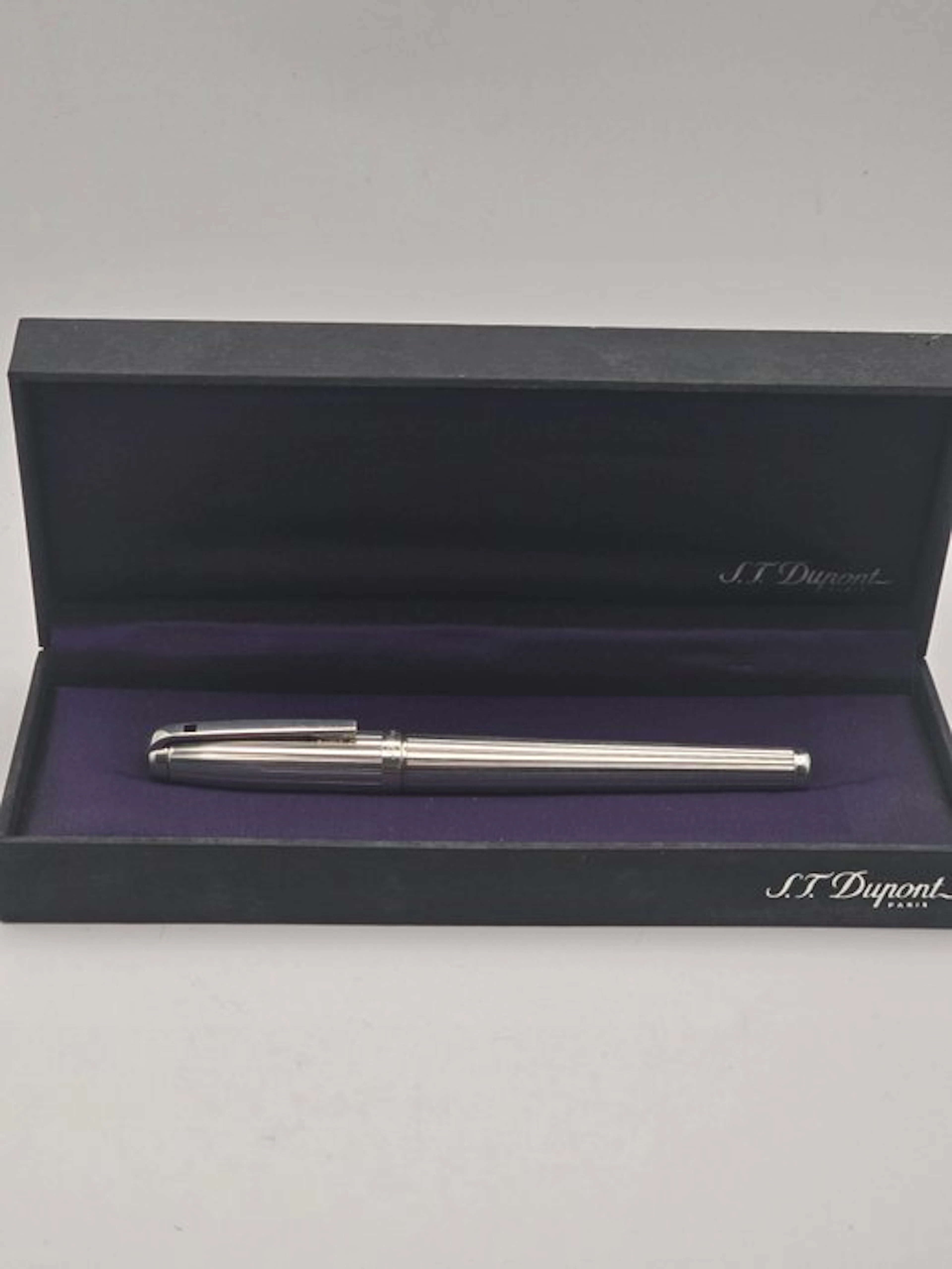 S.T. Dupont - Line d - No reserve price - Ballpoint pen