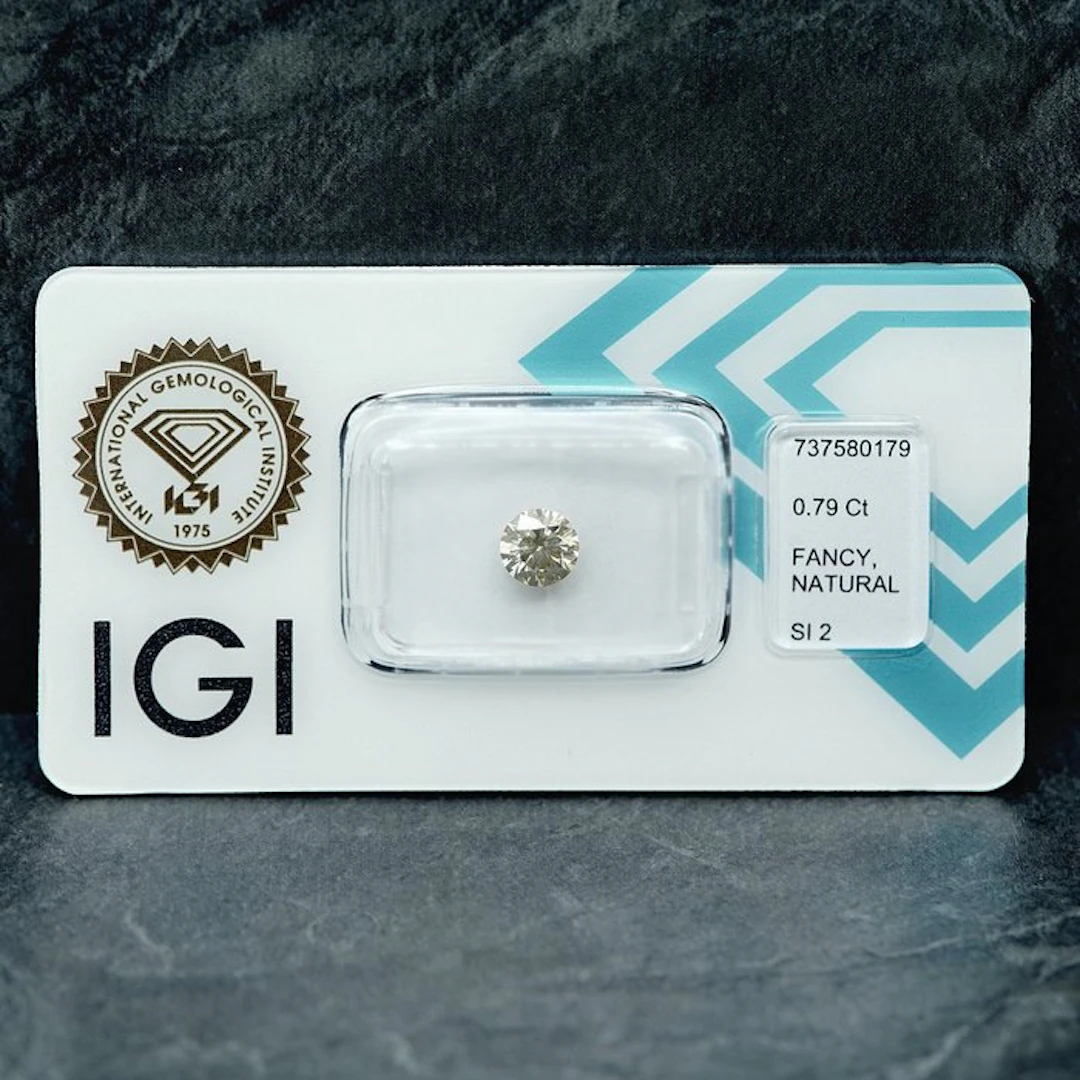 1 pcs Diamond (Natural coloured) - 0.79 ct - Round...