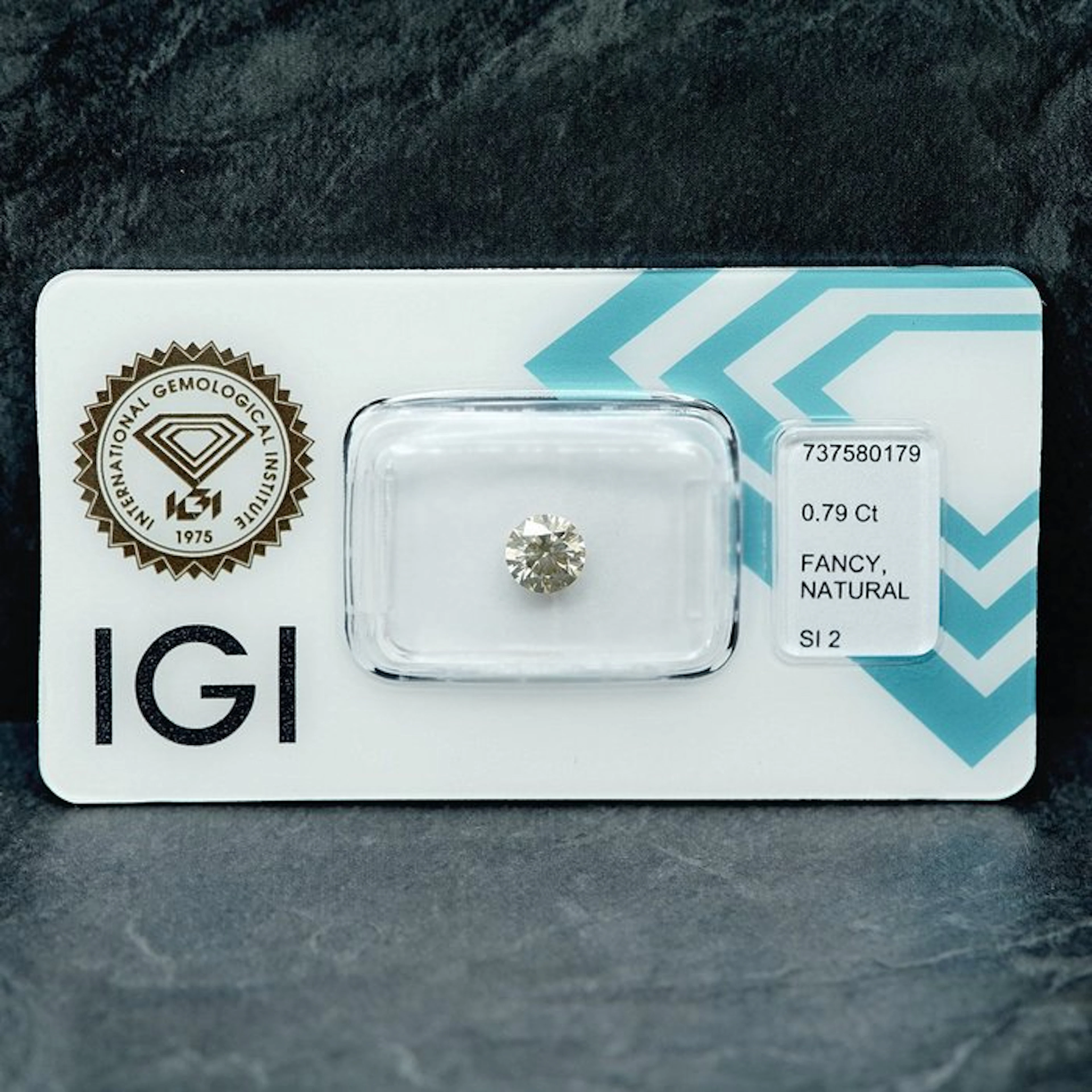 1 pcs Diamond (Natural coloured) - 0.79 ct - Round...
