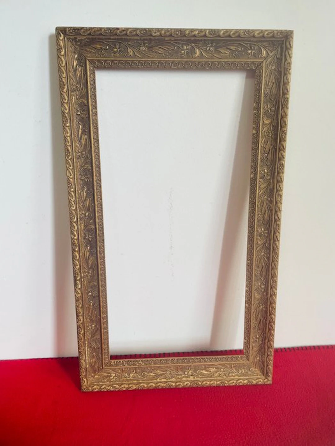Frame - Elegant Antique Frame in Eclectic / Art Nouveau...
