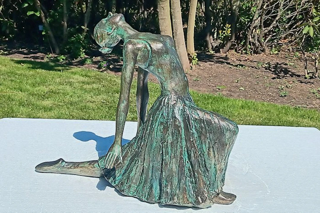 Sculpture, ballerina in degas stijl - 40 cm - resin