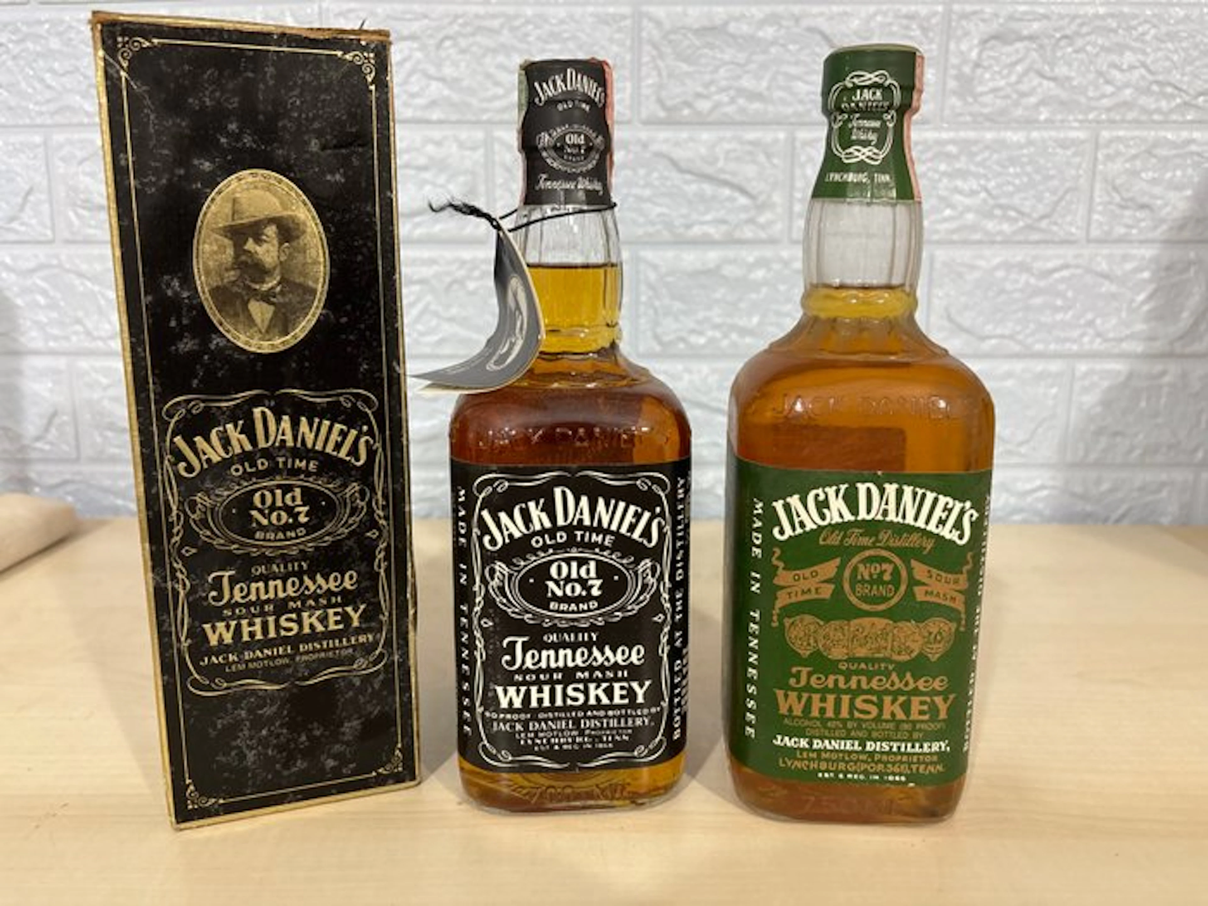 Jack Daniel's Old No 7 & Green Label - 700ml, 750ml - 2 bottles