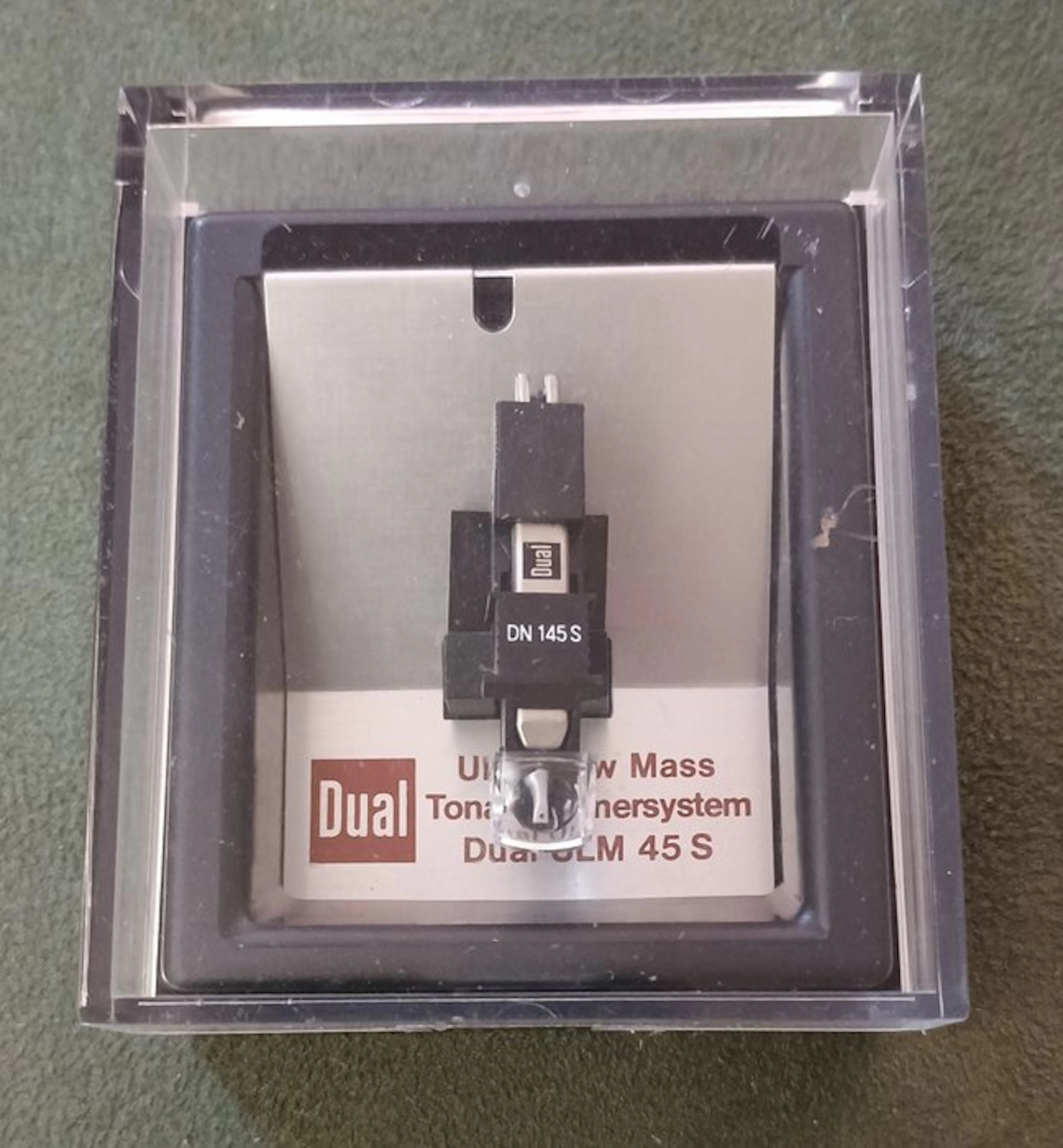 Dual - ULM 45 S Turntable cartridge with stylus