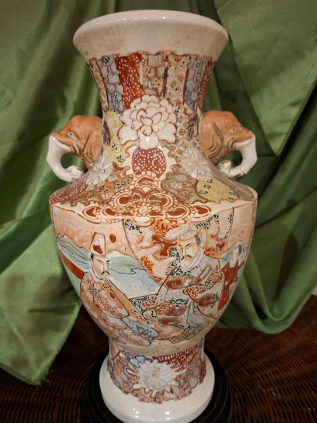 Large Japanese Satsuma-style earthenware vase with...