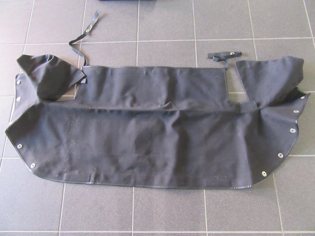 Car part (13) - MG - Allerlei accessoires voor een MGB...