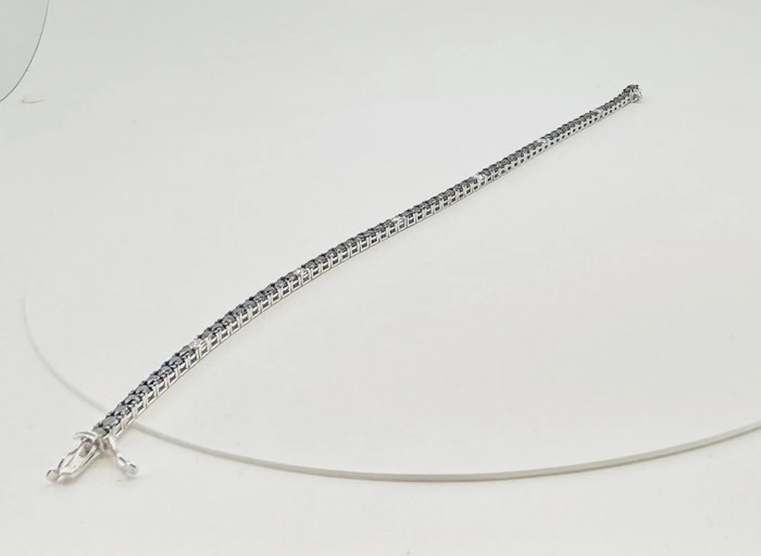 Tennis bracelet - 18 kt. White gold - 4.52ct. tw. Diamond (Natural) - Diamond