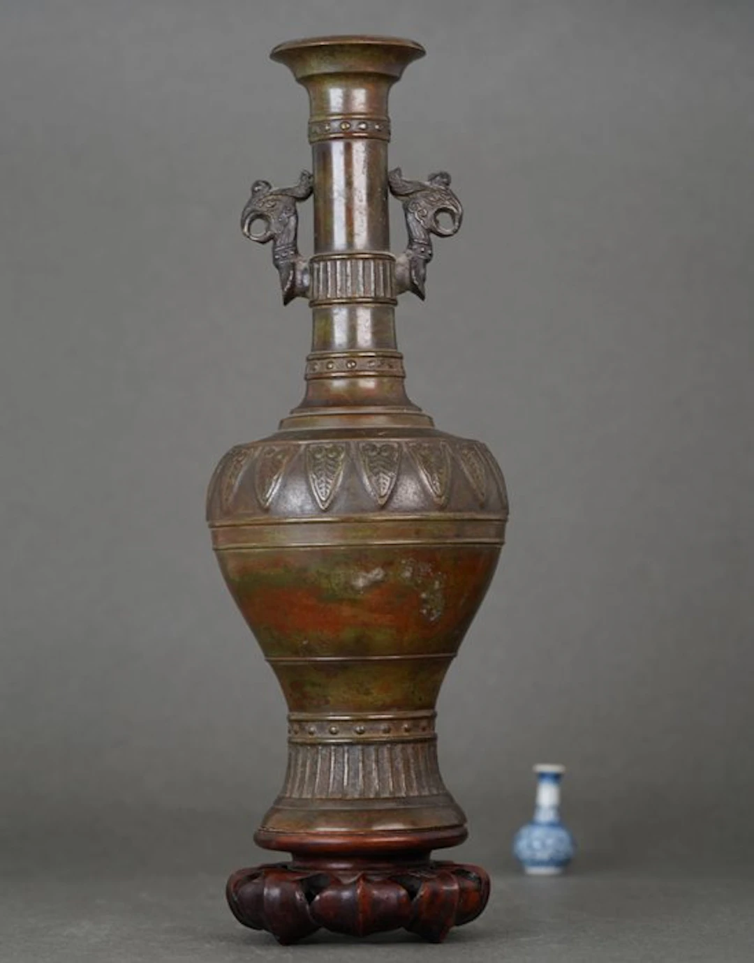Vase - Bronze - China - Qing Dynasty (1644-1911) - Heavy Vase (No