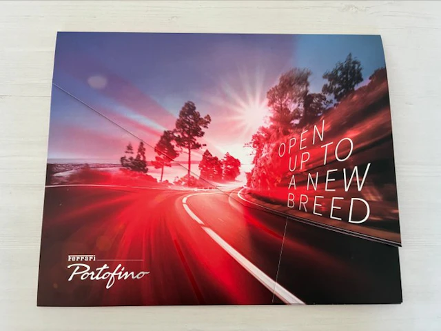 Official Ferrari Portofino Press Folder - Complete Launch...