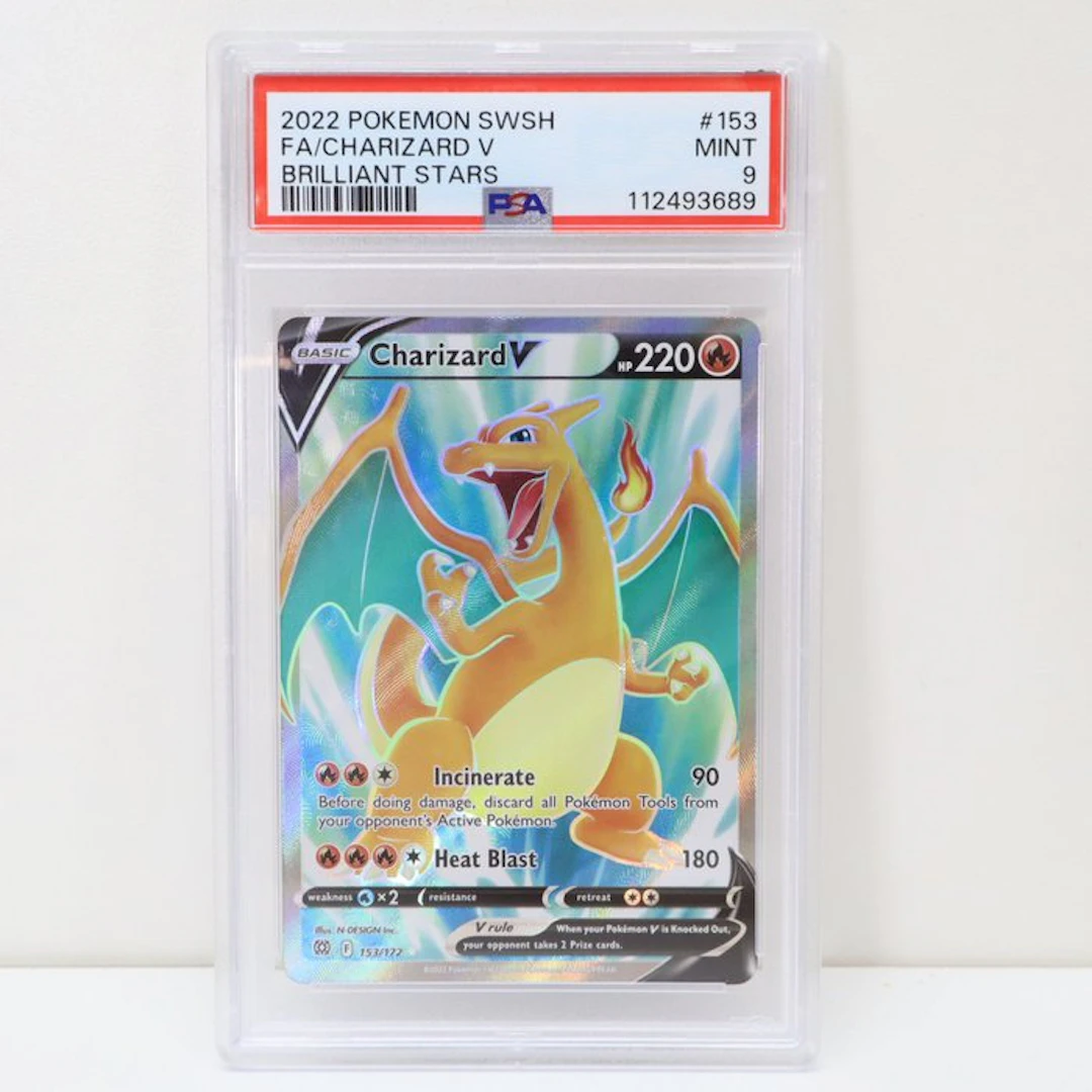 Pokémon - 1 Graded card - Charizard 153 Foil - PSA 9...