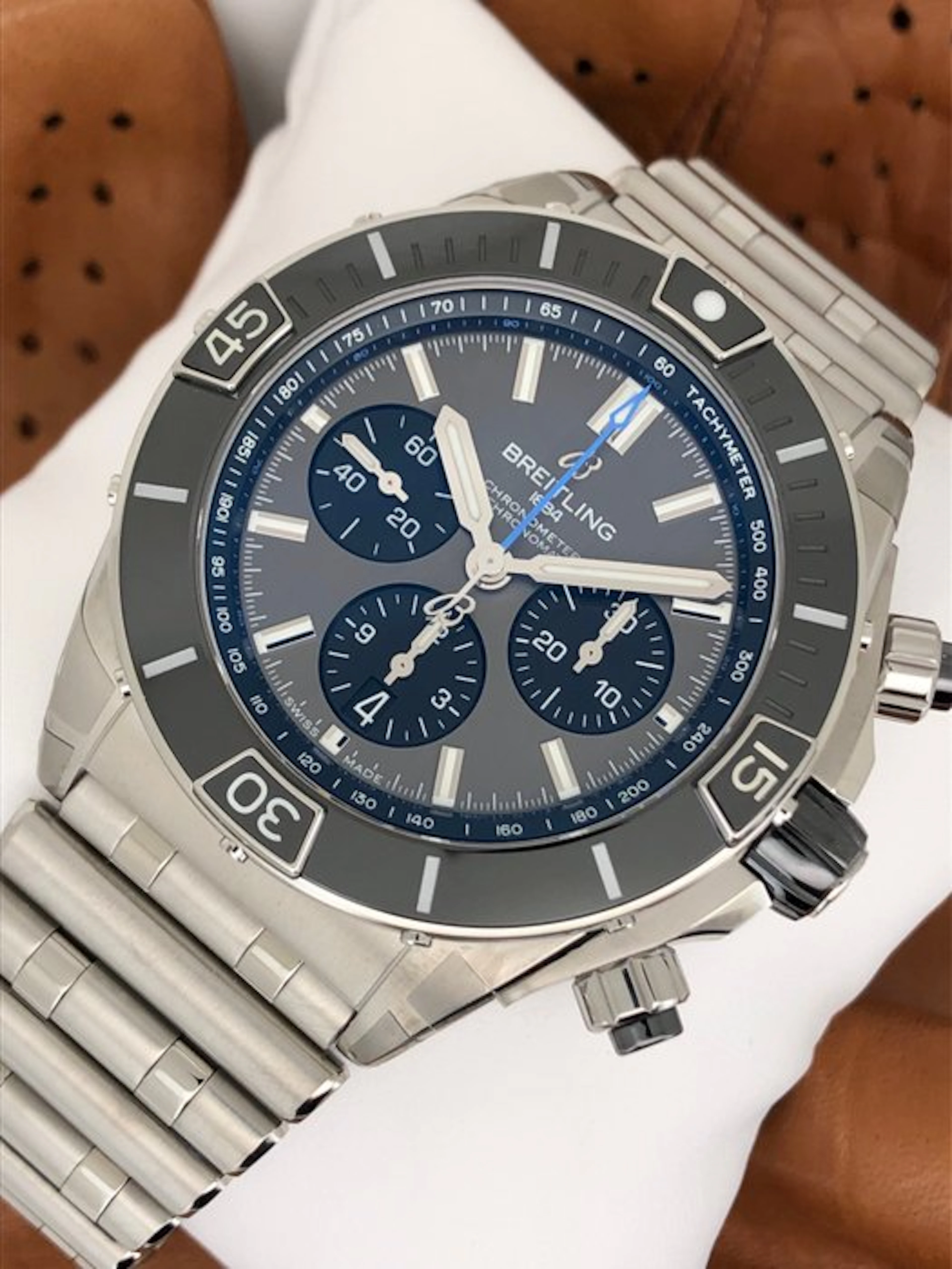 Breitling - Super Chronomat B01 44 - EB0136251M1S1 - Men - 2025+