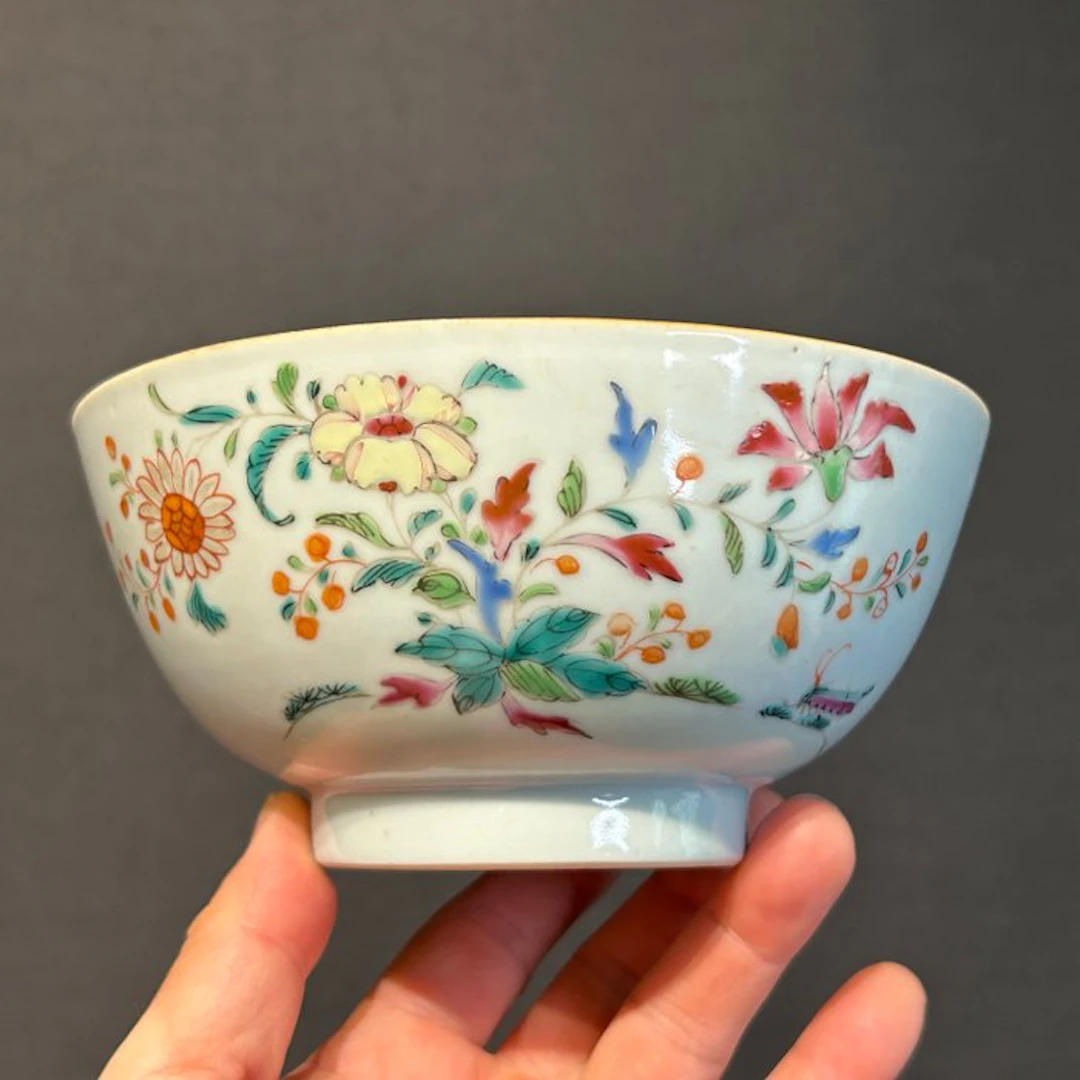 Bowl - Porcelain - The Rose family came.