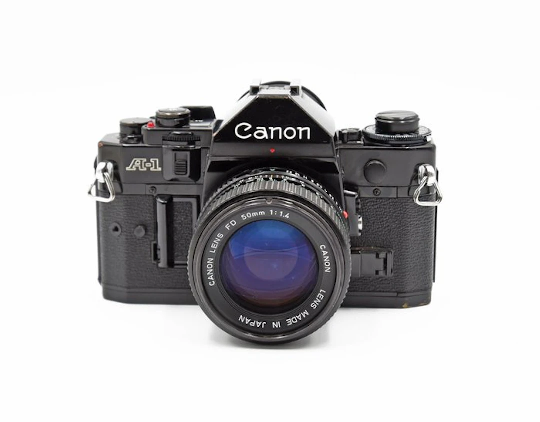 Canon A-1 + 50mm f/1.4 Analogue camera