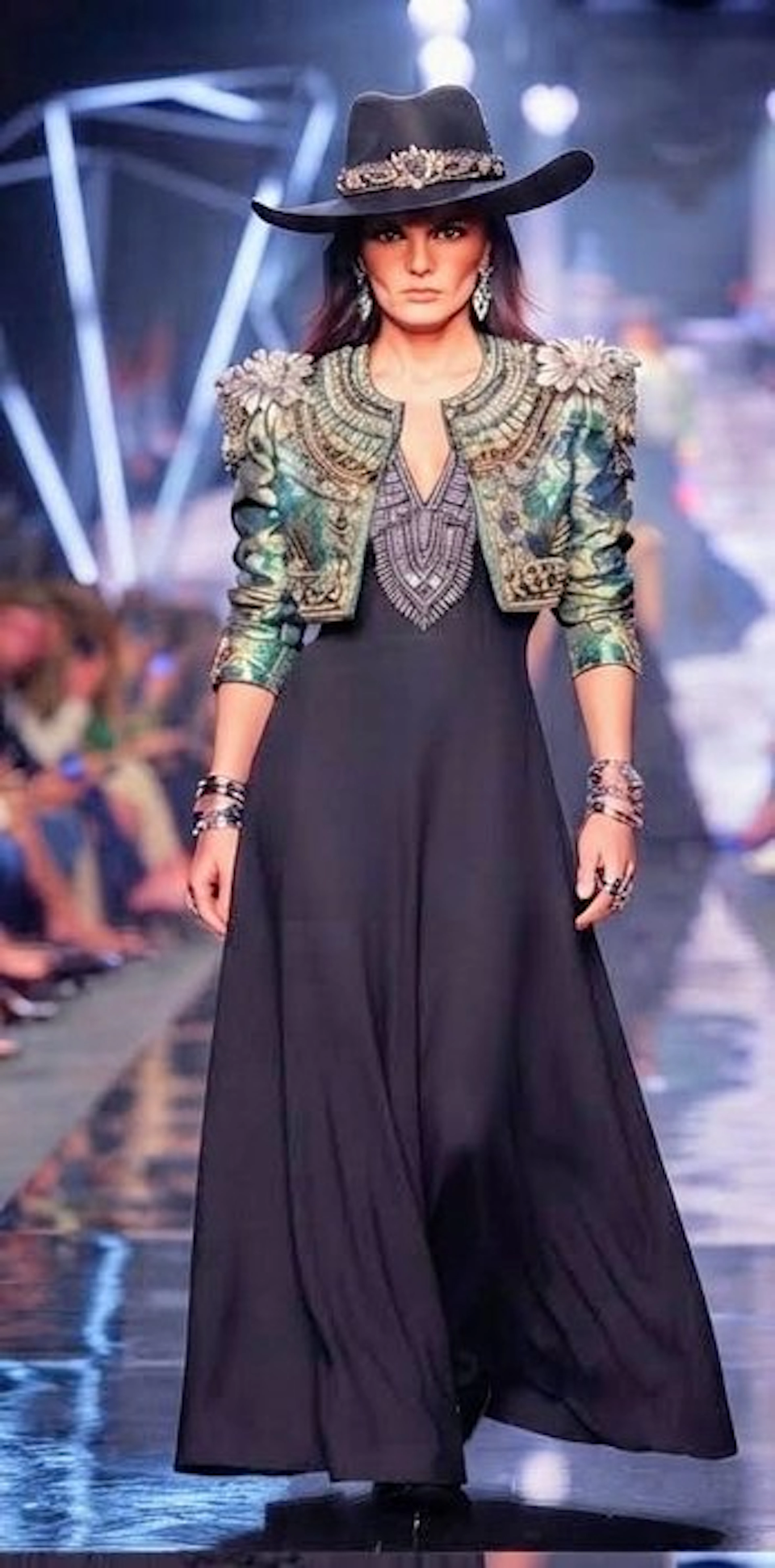 Bsb - Women's suit