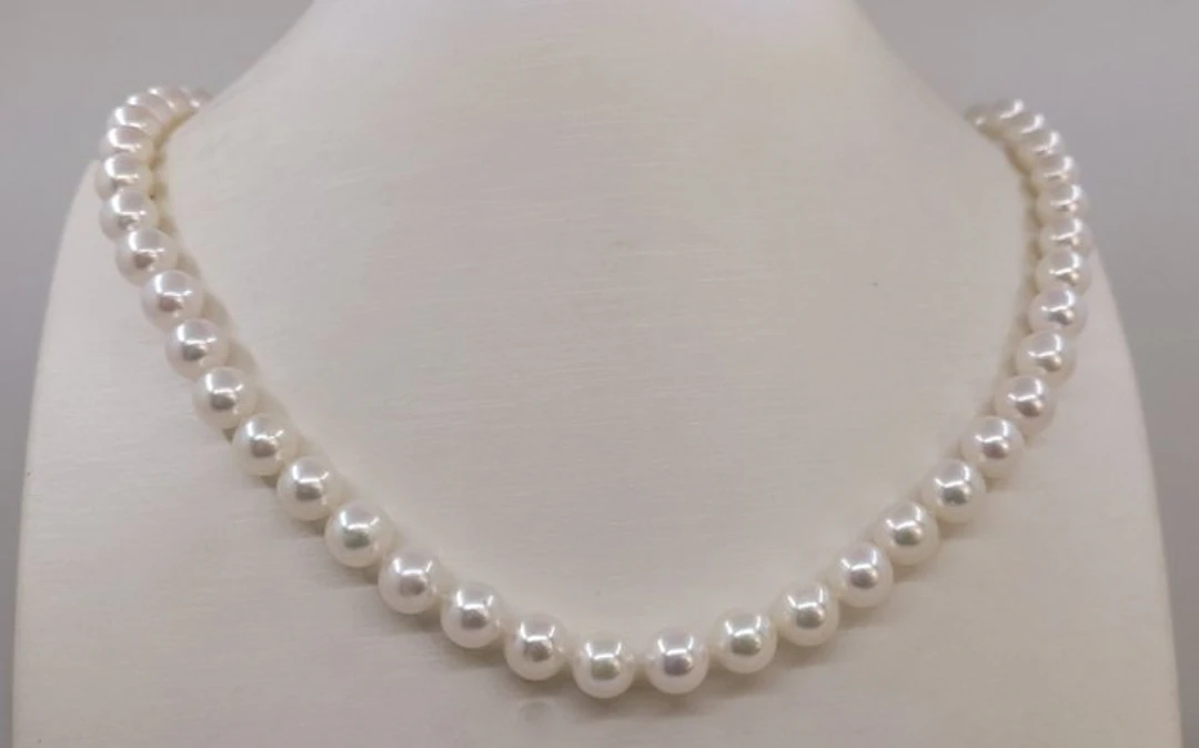 Necklace ALGT Certified Akoya Pearls -6.6x7.4mm