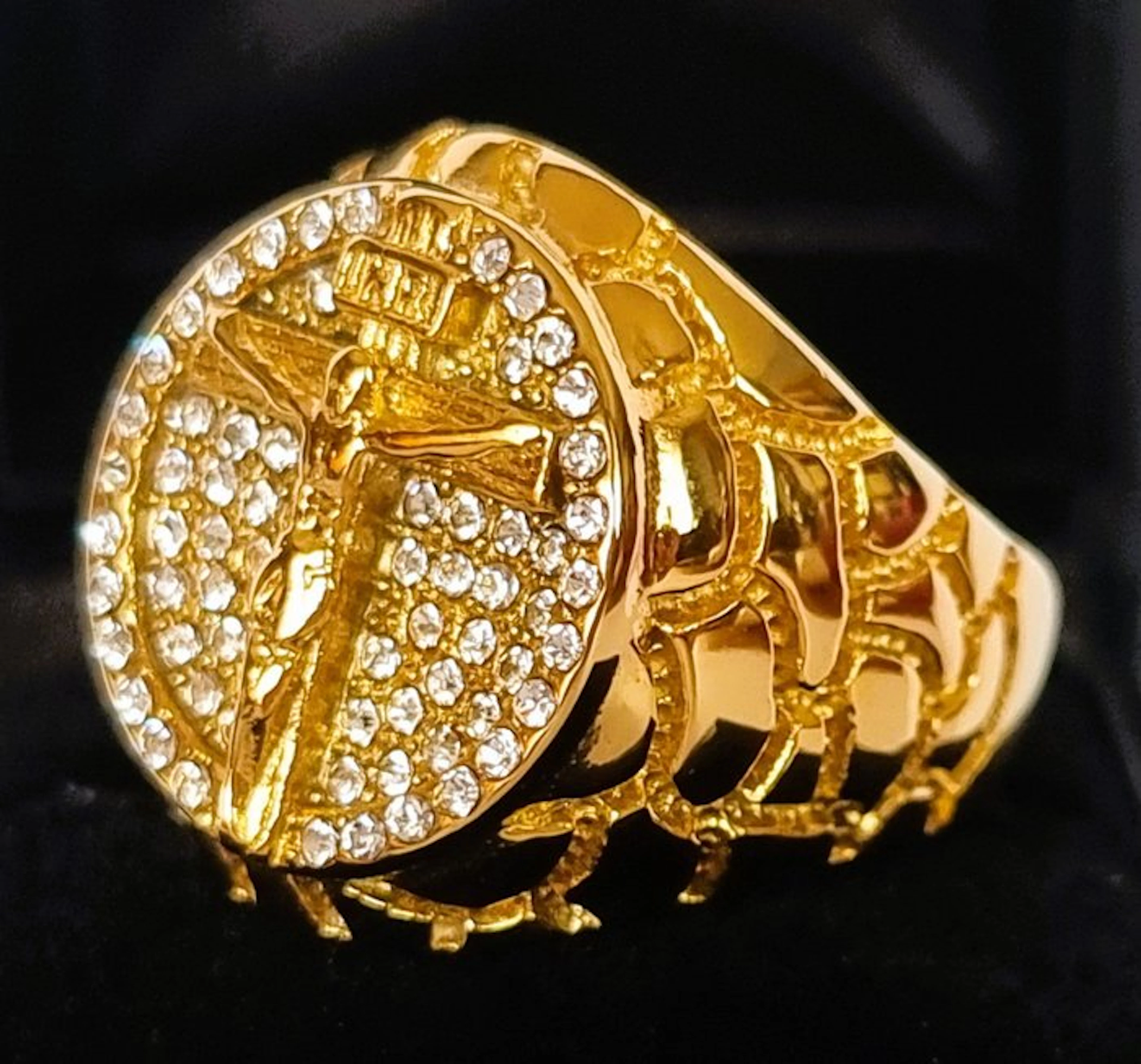 Signet Ring – Cross of the Redeemer – Passion of Christ – Sacred Light - Ring