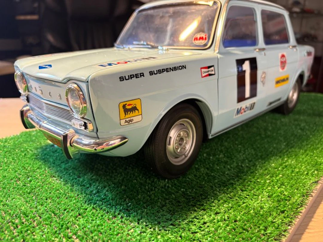 Eagle 1:8 - Model sports car - Simca 1000 - S