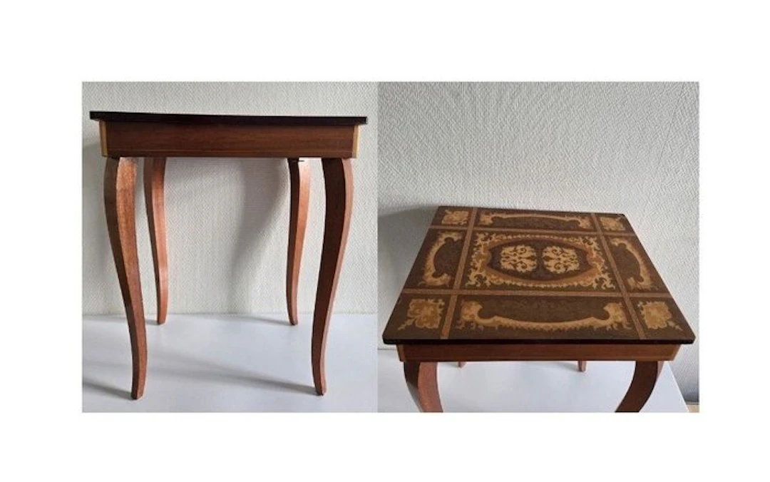 Side table - Wood - Wooden jewellery table