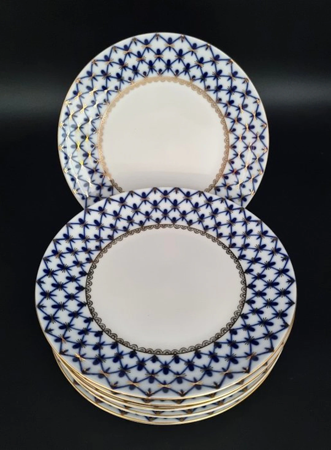 Lomonosov Imperial Porcelain Factory - Table service...
