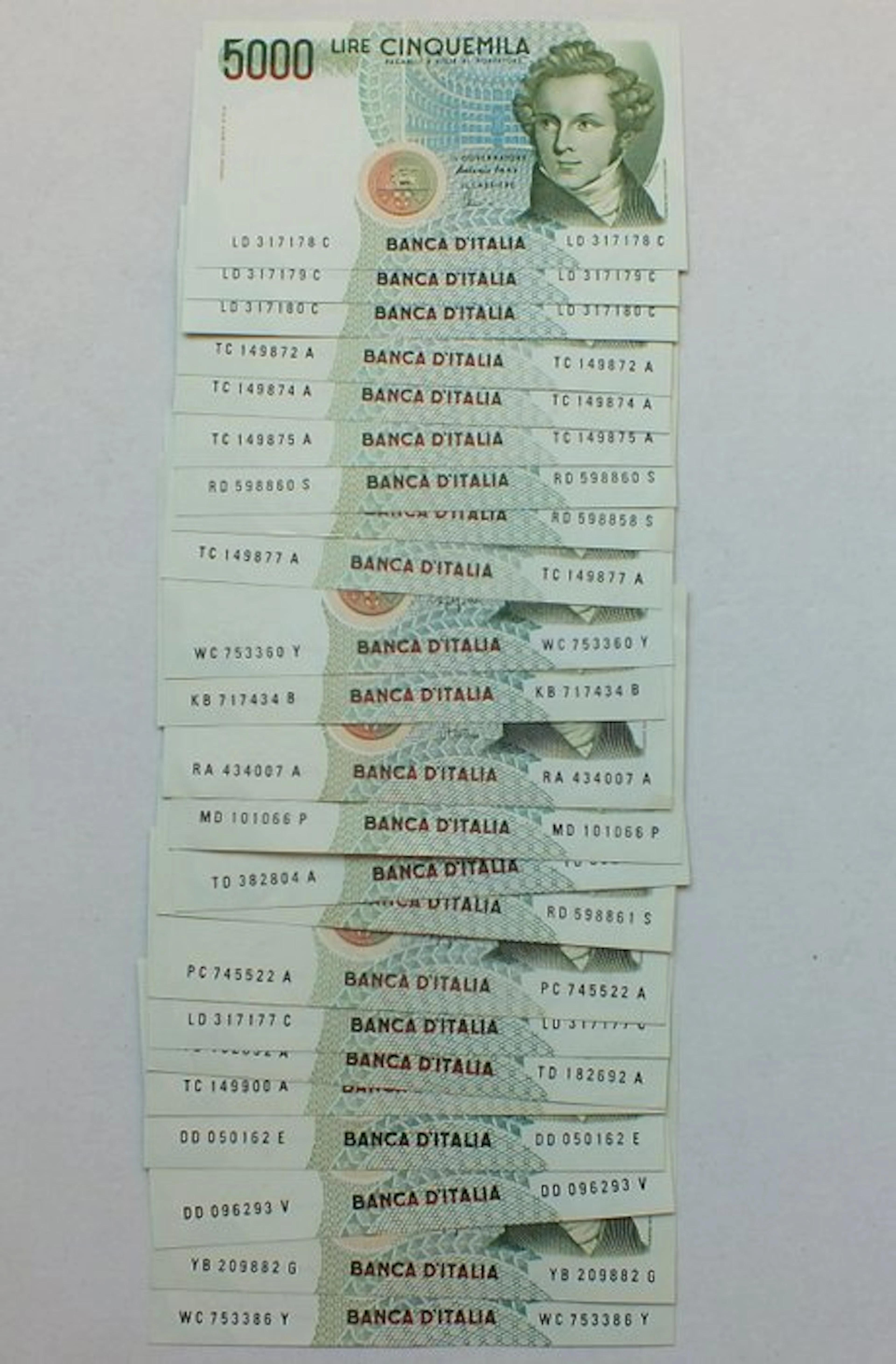 Italy. - 20 x 5.000 “Bellini” 1985-1996 - Gigante BI 69...