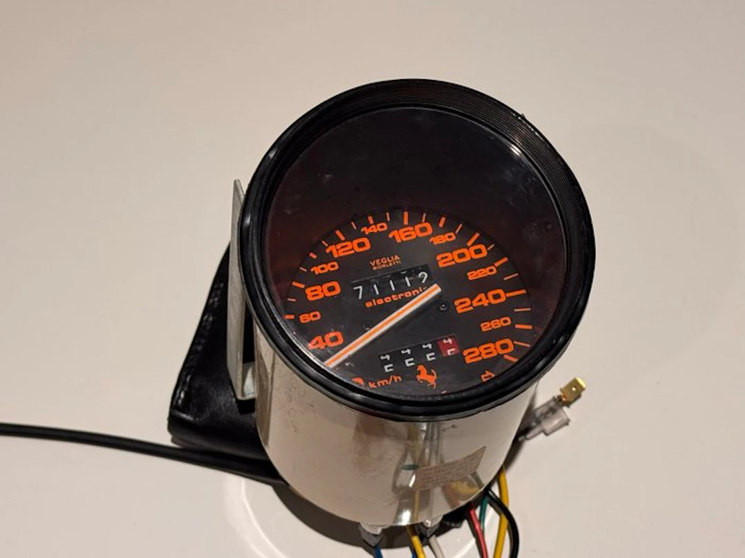 Clock - Ferrari - Ferrari 328 GTB/GTS Turbo GTB/GTS...