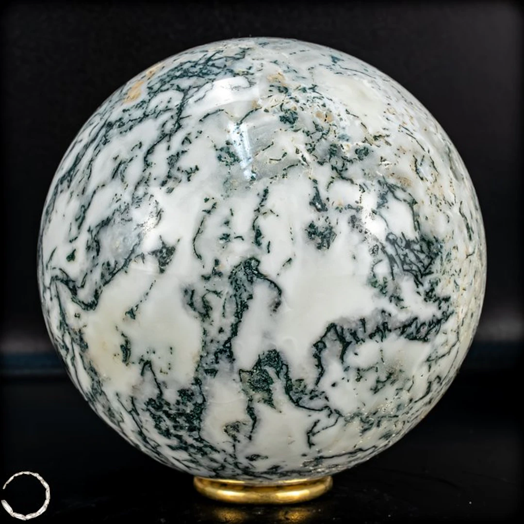 Rare natural artistic moss - agate Sphere, Brazil- 2541.71 g
