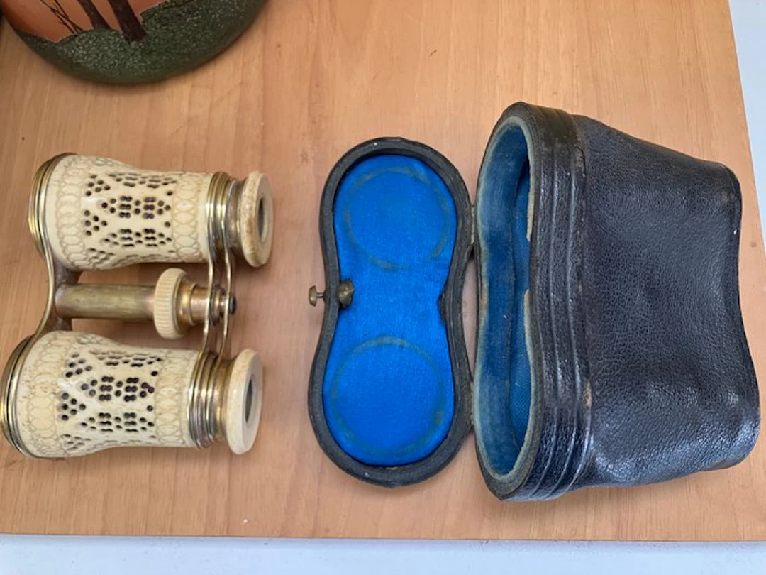 Theatre binoculars - 1900-1910