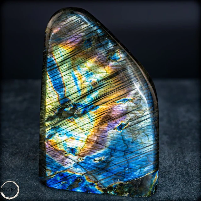 Natural labradorite freeform from Madagascar –...