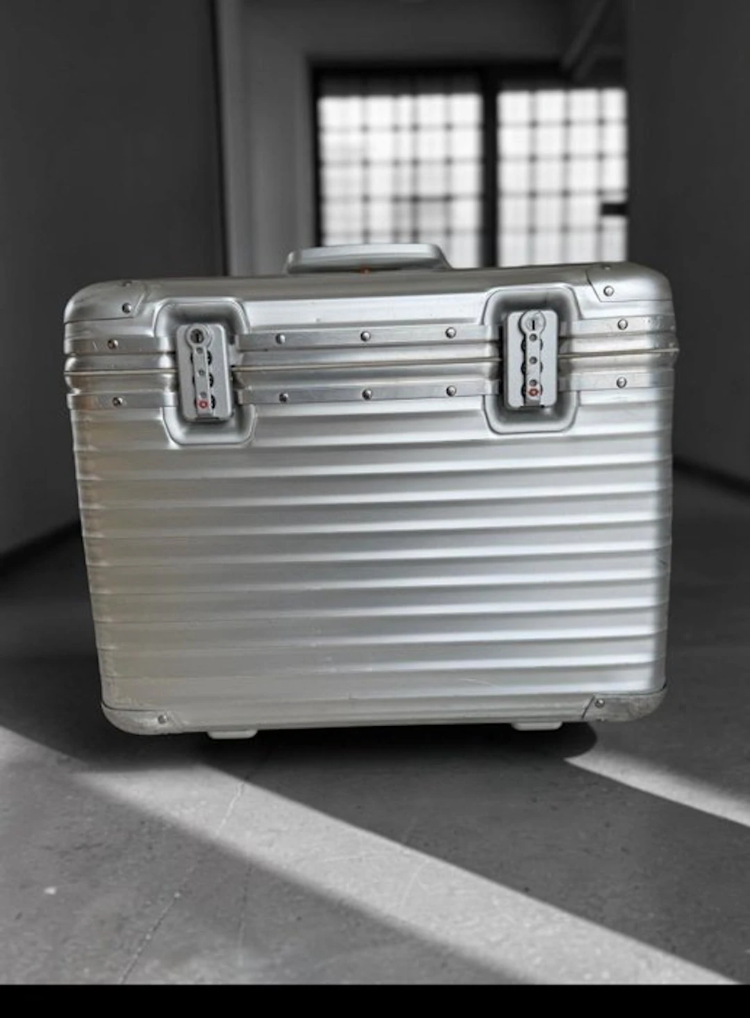 Rimowa - Travel trunk