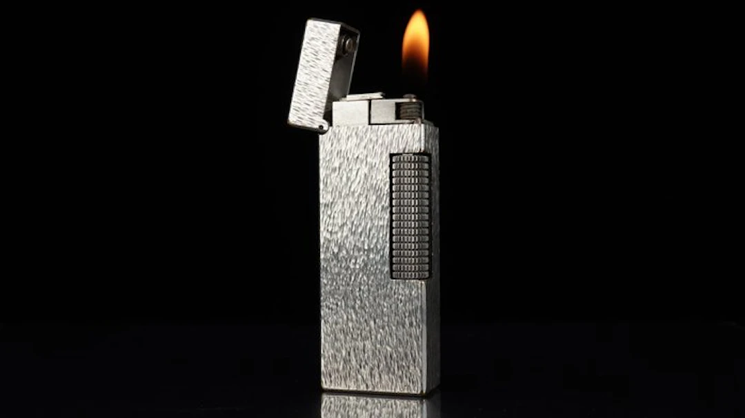 Dunhill - Fine Bark Pattern Rollagas Lighter - No reserve...