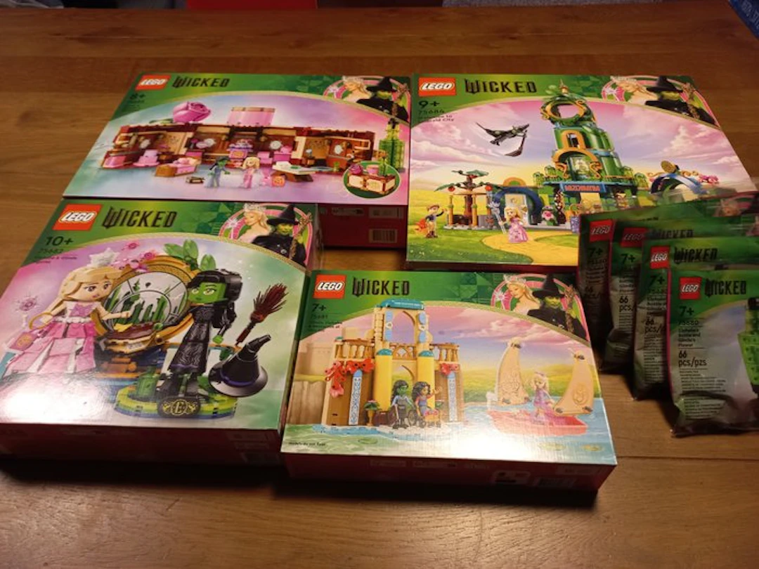 LEGO Set - Art - 75680 (4x), 75681, 75682, 75683 en 75684 Wicked