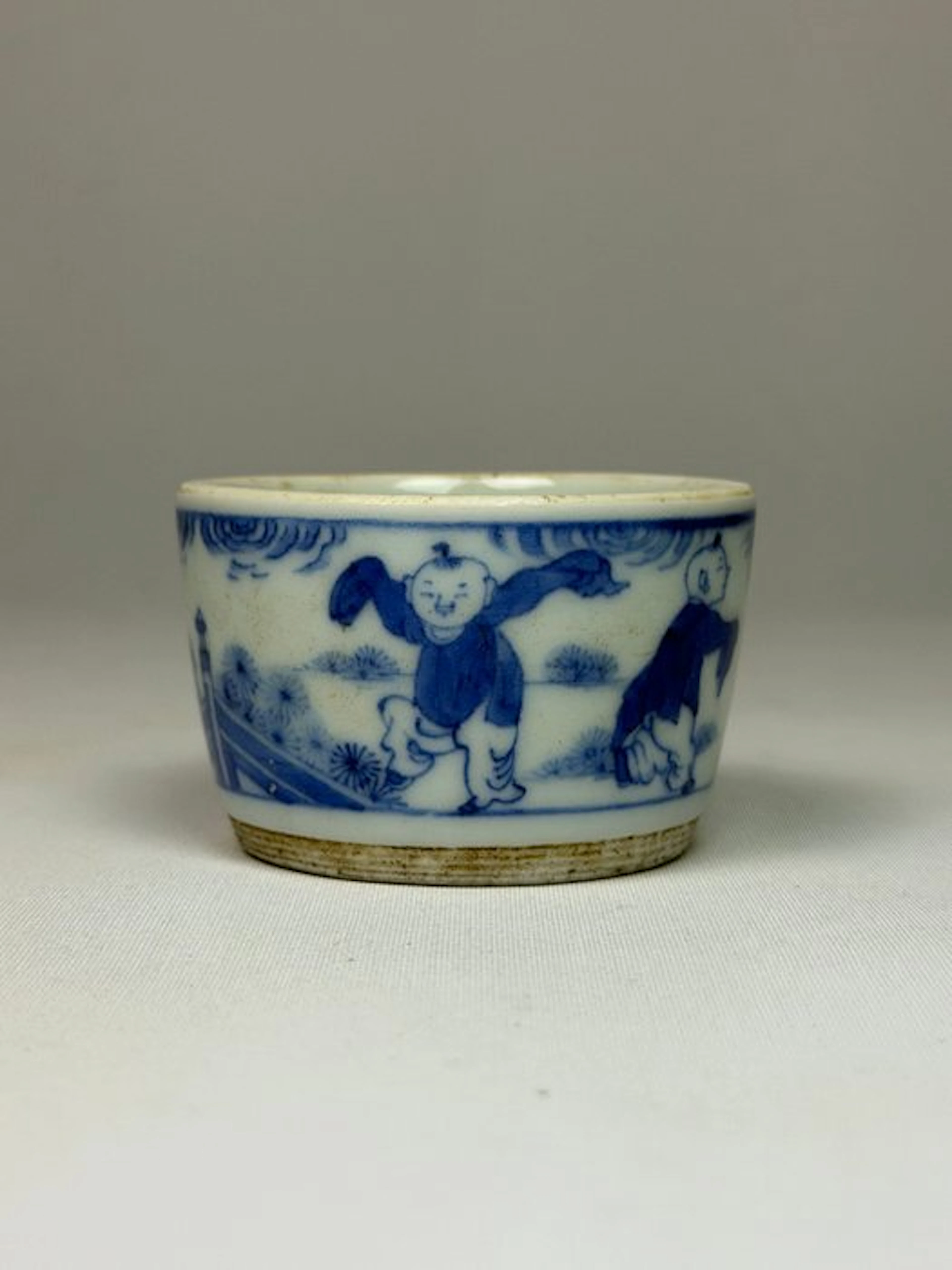 Blue & White Small Brush Washer with Playing Children...