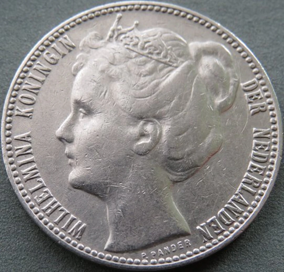 Netherlands. Wilhelmina. 1 Gulden 1909 (No reserve price)