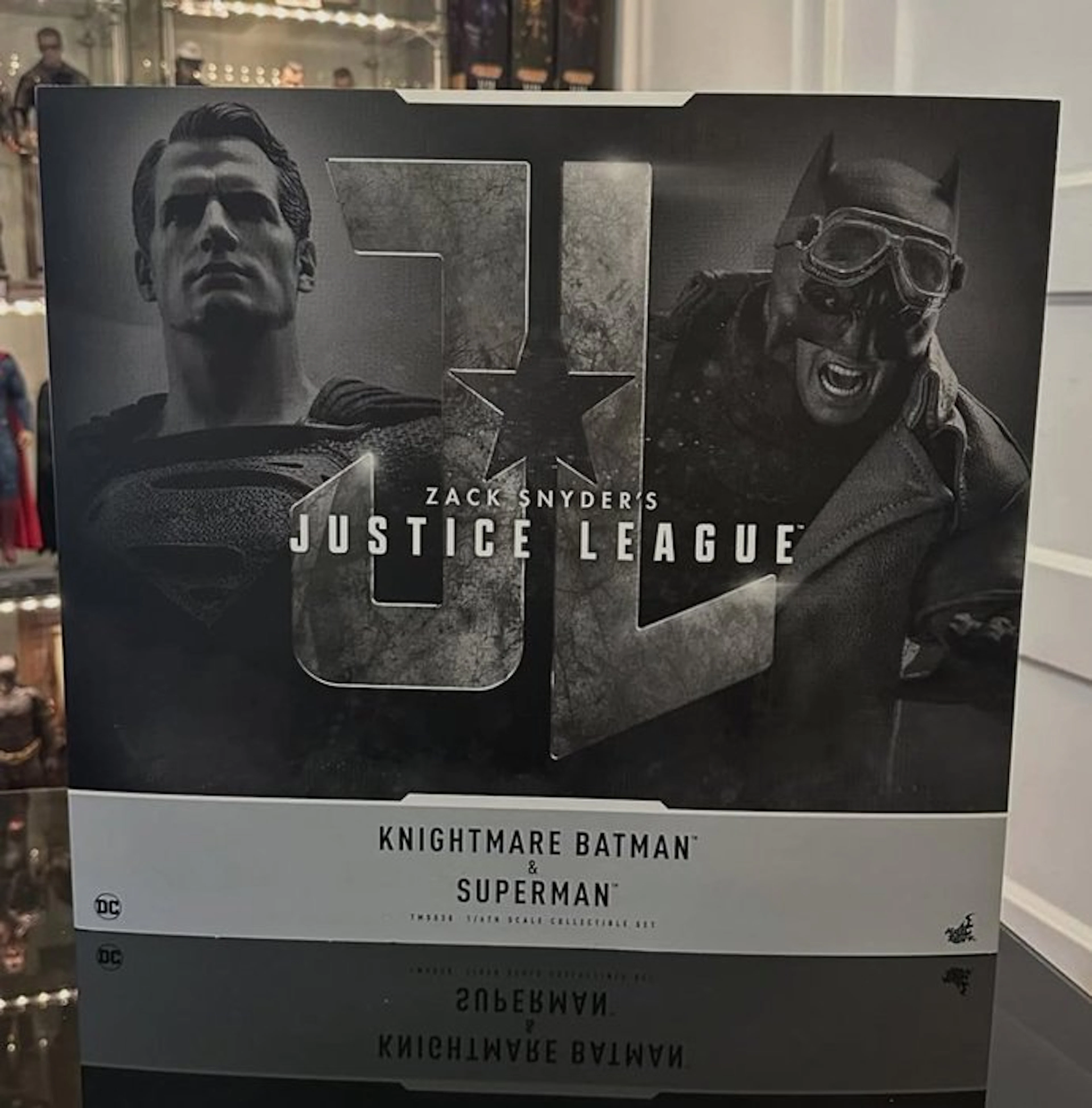Hot Toys - Action figure Hot Toys TMS038 – Knightmare Batman & Superman