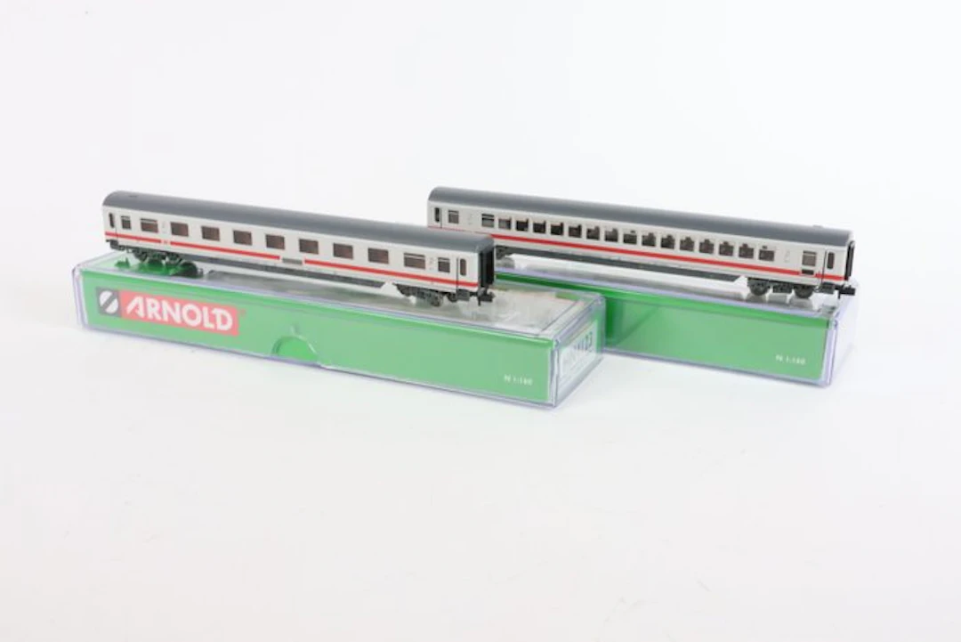 Arnold N - HN4121/23 - Model train passenger carriage (2)...
