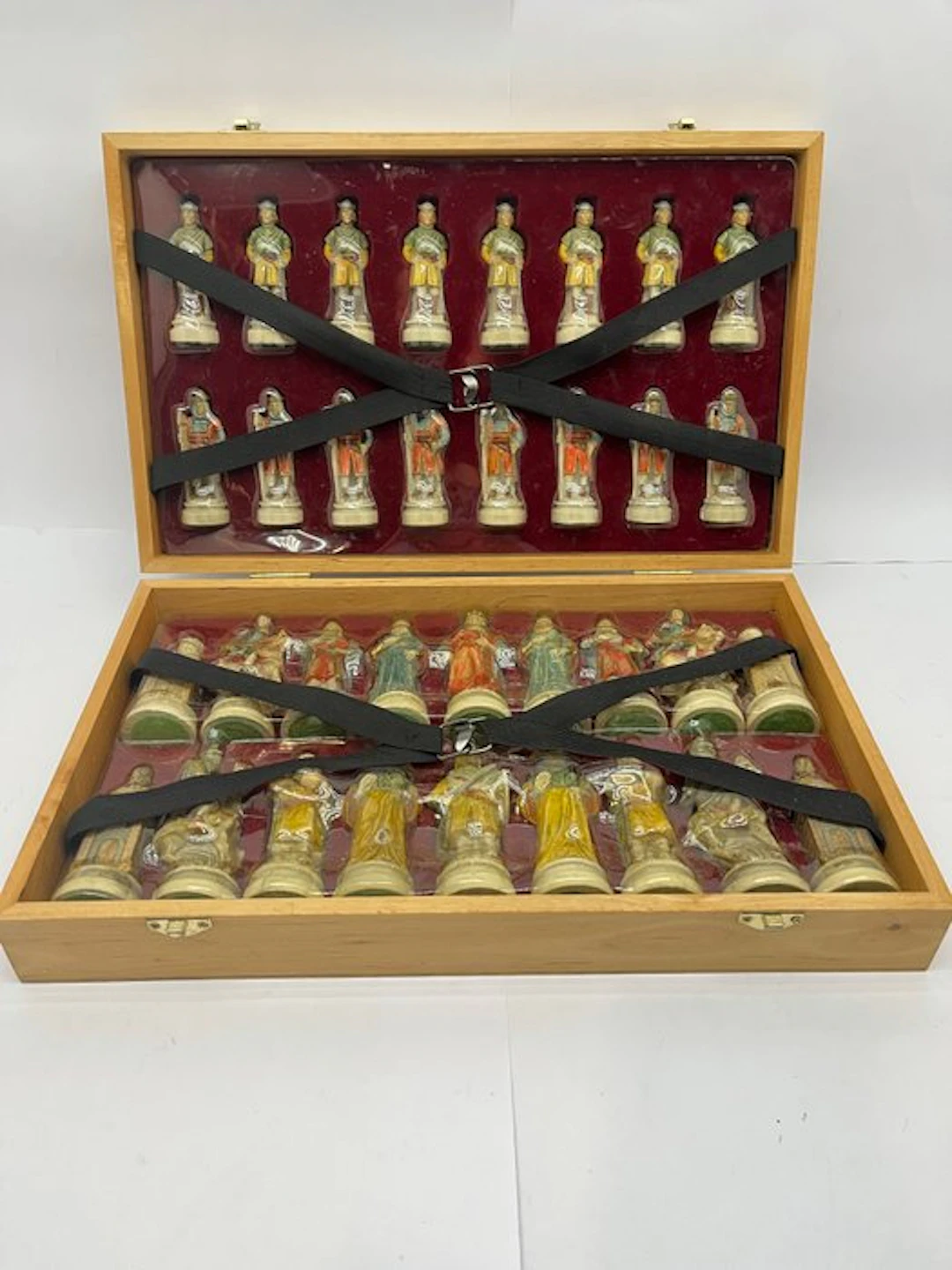 Nigri - Chess set - Battaglia di Camelot - Hand-painted marble powder