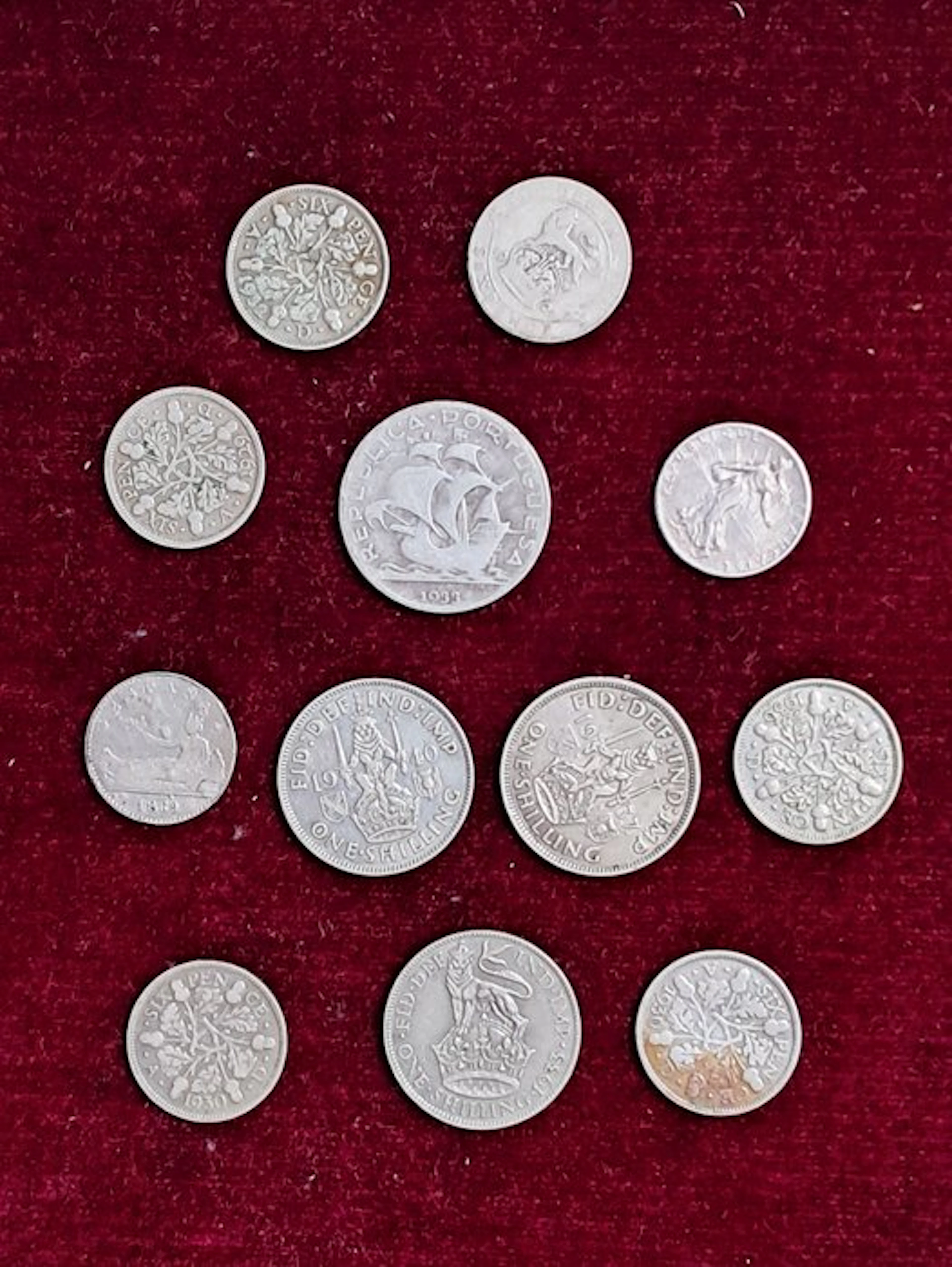 World. Lotto di 12 monete in argento (anche XIX° secolo) (No reserve price)