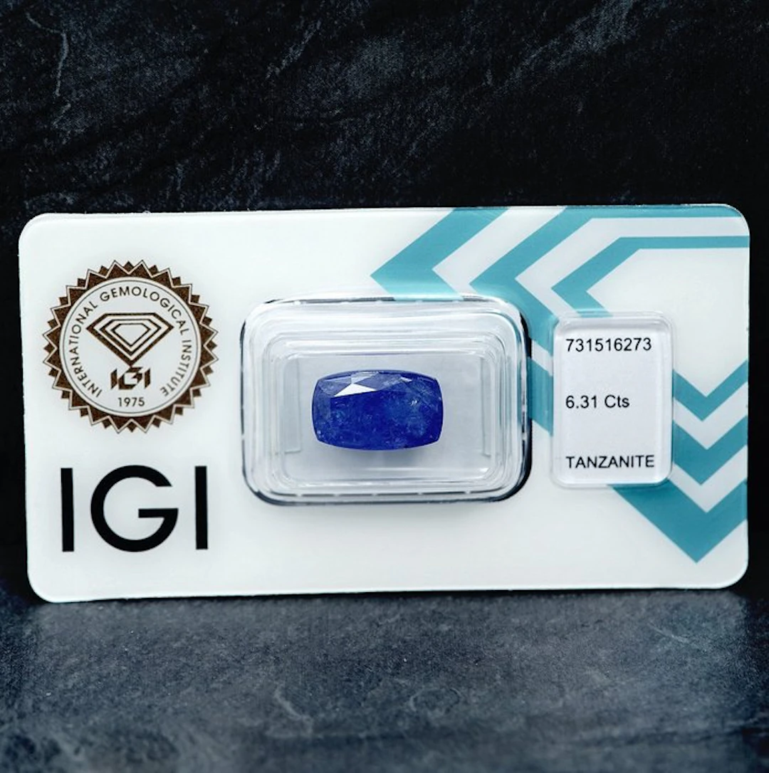 No reserve price - 1 pcs Blue