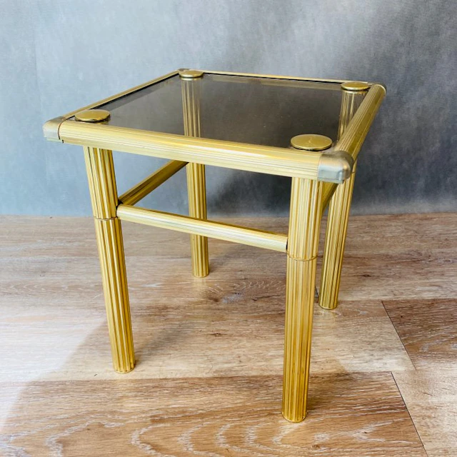 Centre table - Gilt brass, Glass - Small table in gilded brass and