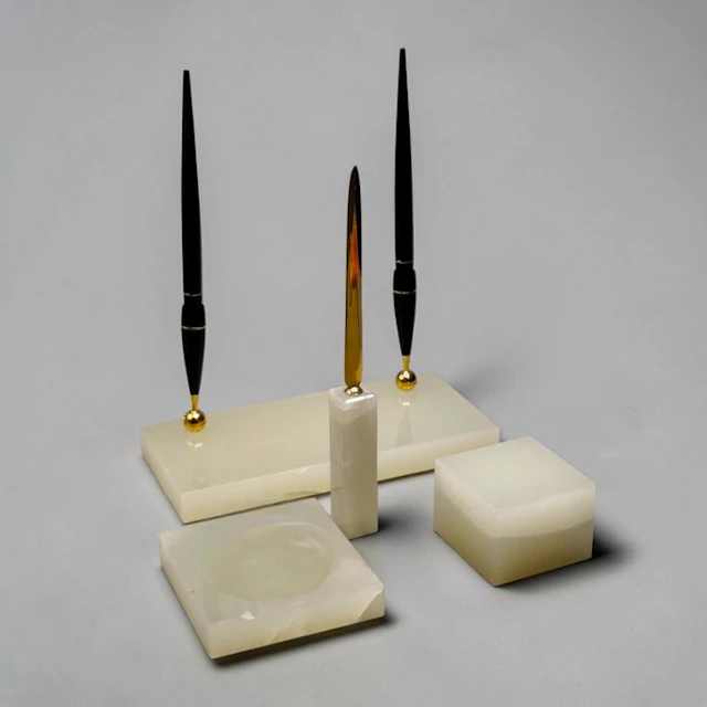 Sea Green Onyx and Gold-Tone Accents - Desk set - Onyx